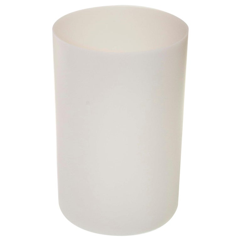 Kartell Waste Basket in White by Ufficio Tecnico Kartell For Sale at 1stDibs