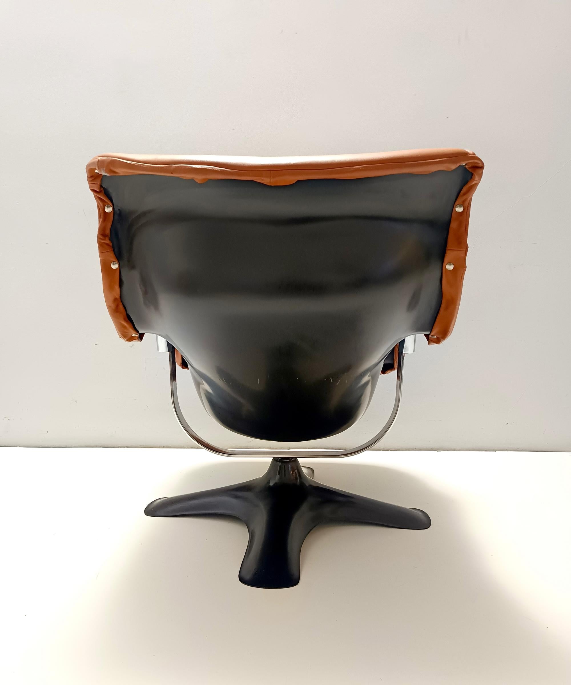 Late 20th Century Karuselli Lounge Chair by Yrjö Kukkapuro for Haimi in Orange Leather, 1970s For Sale