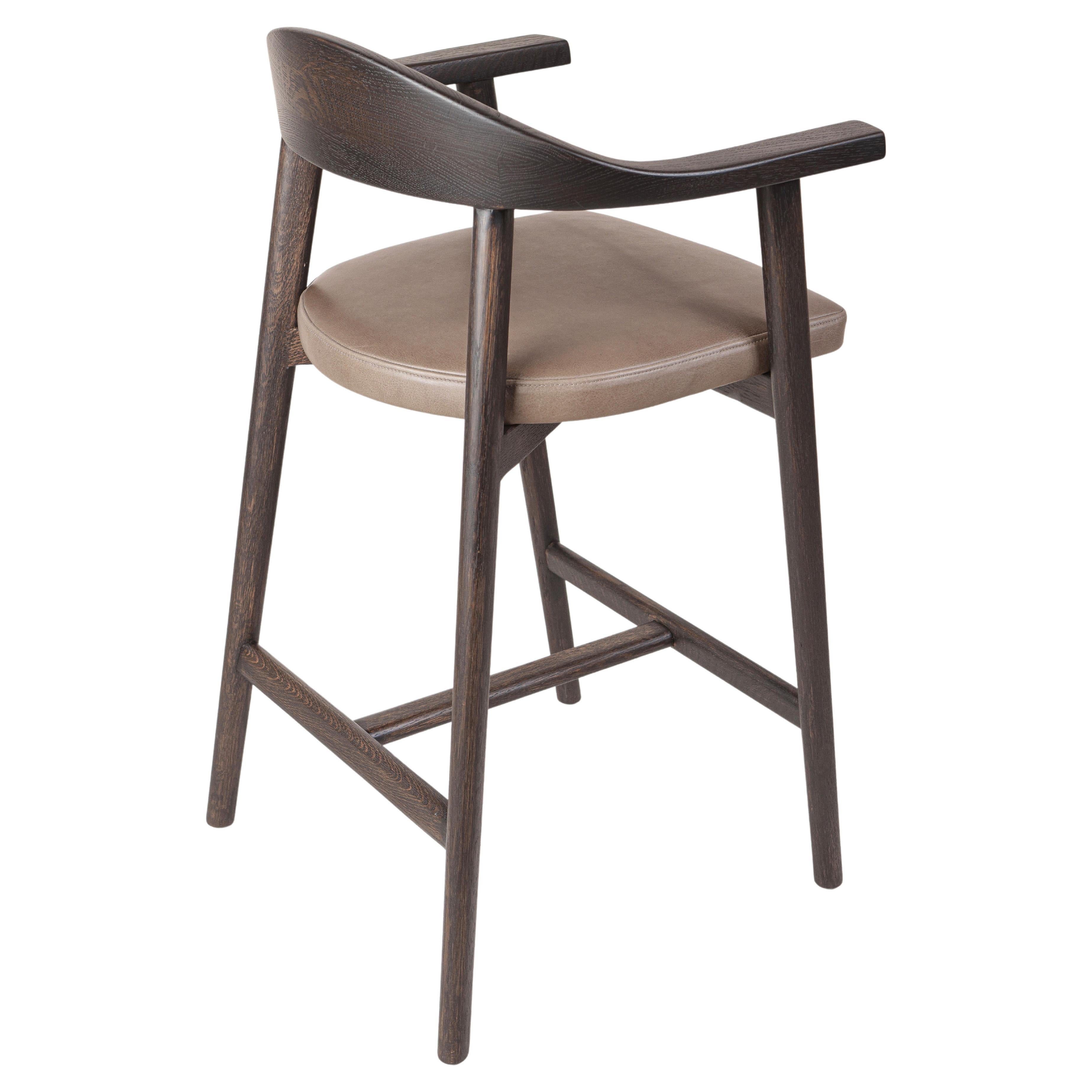 Tabouret de comptoir Karve, tabouret de comptoir sur mesure en chêne massif et cuir