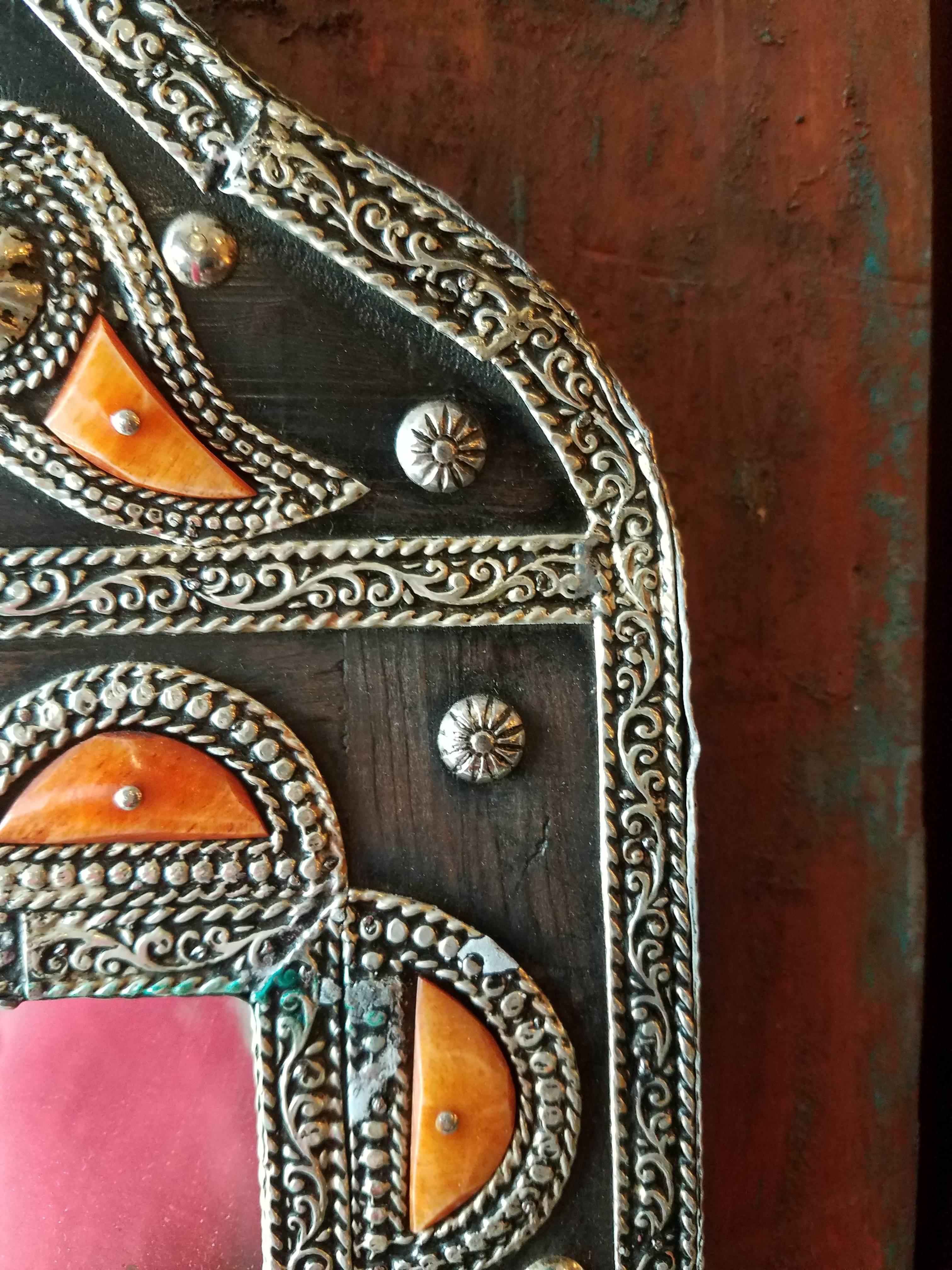 Kasbah Arched Moroccan Metal Inlaid Mirror, Marrakech In Excellent Condition For Sale In Orlando, FL