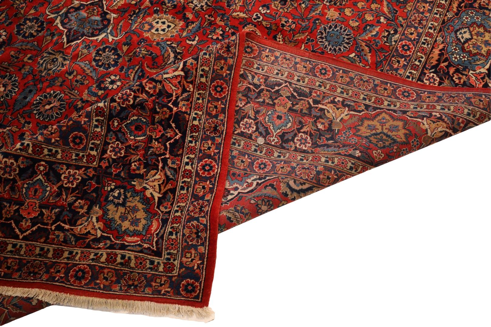 Kashan Antique Room-Size rug - 10'6