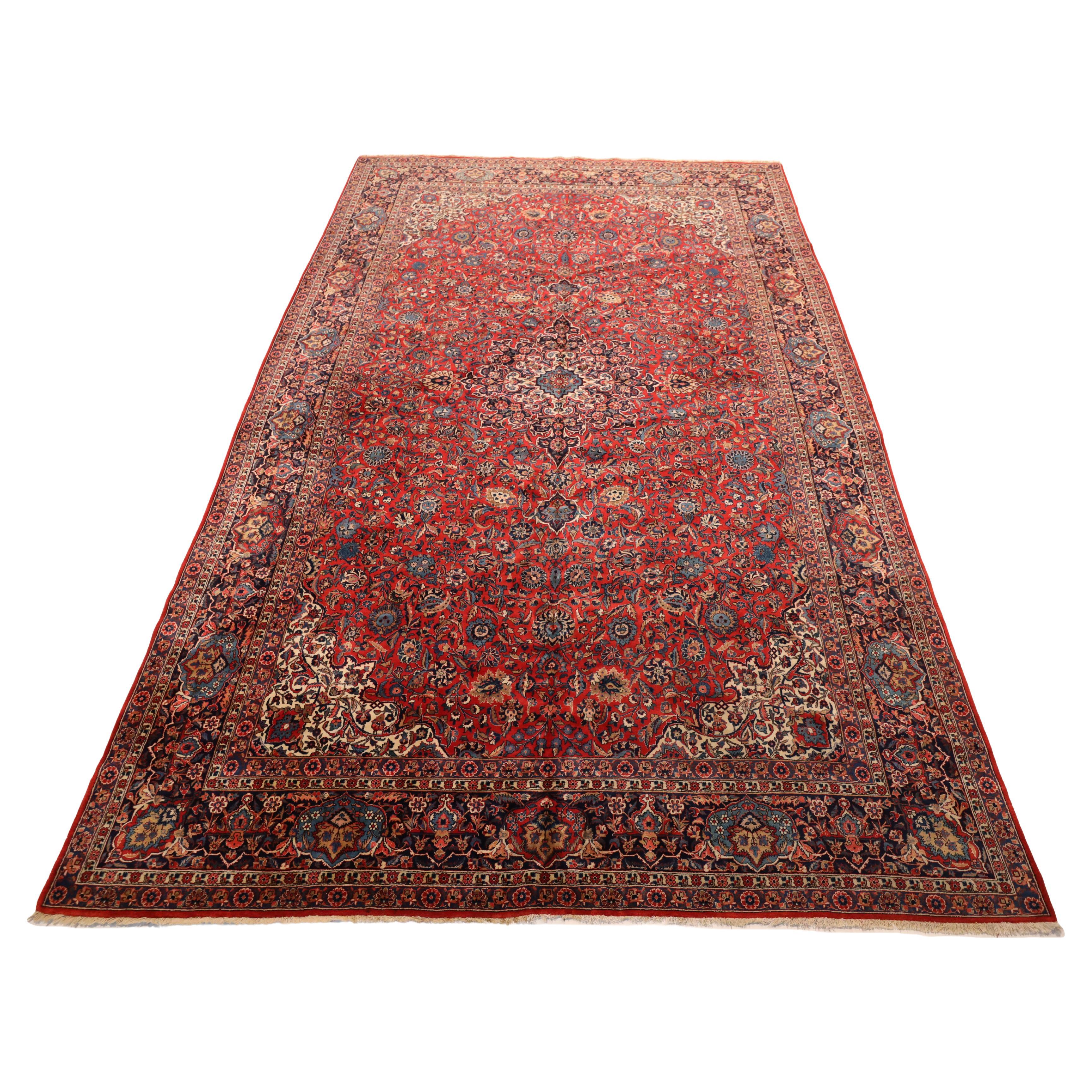 Kashan Antique Room-Size rug - 10'6" x 16'8"  For Sale
