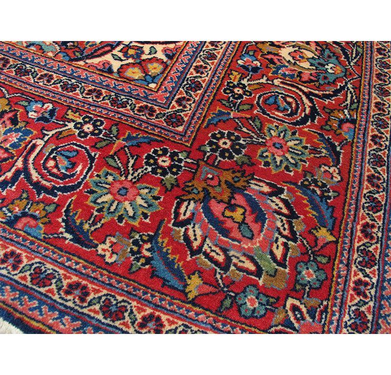 Tapis de Kashan, début du 20e siècle

Informations supplémentaires :
Dimensions : 4'6