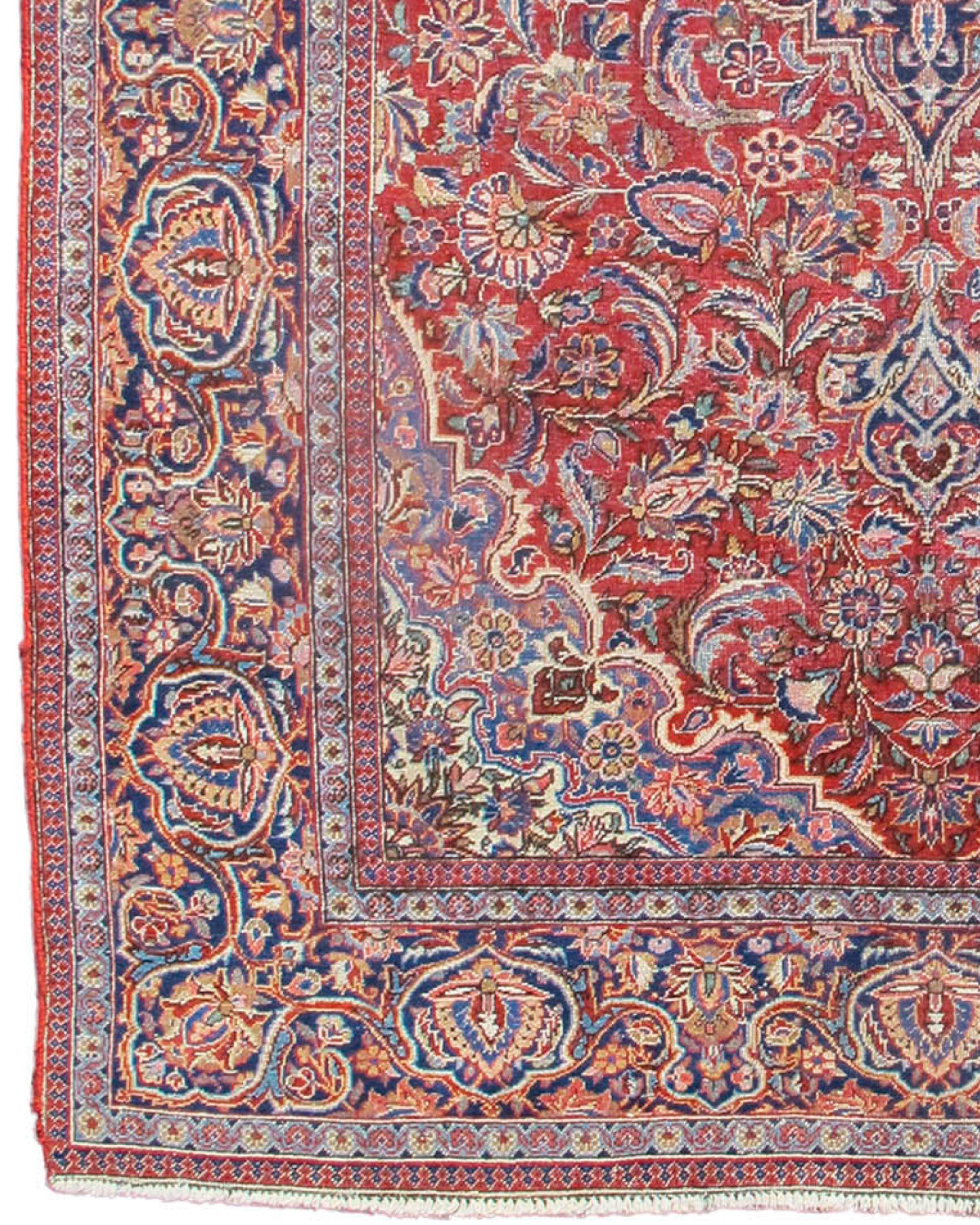 Hand-Knotted Kashan Rug, Early 20th Century For Sale