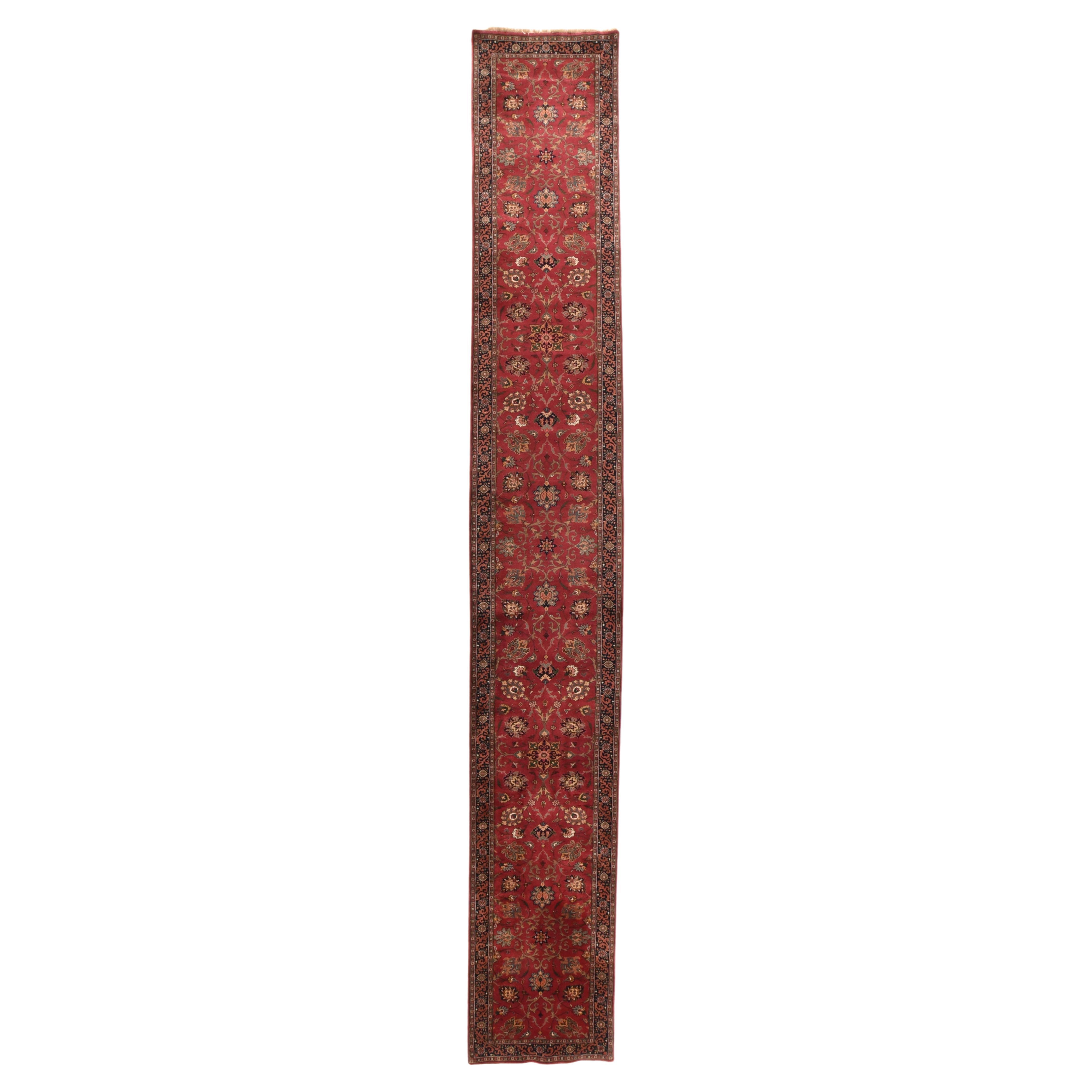 Kashan Runner 2'8'' x 19'9''