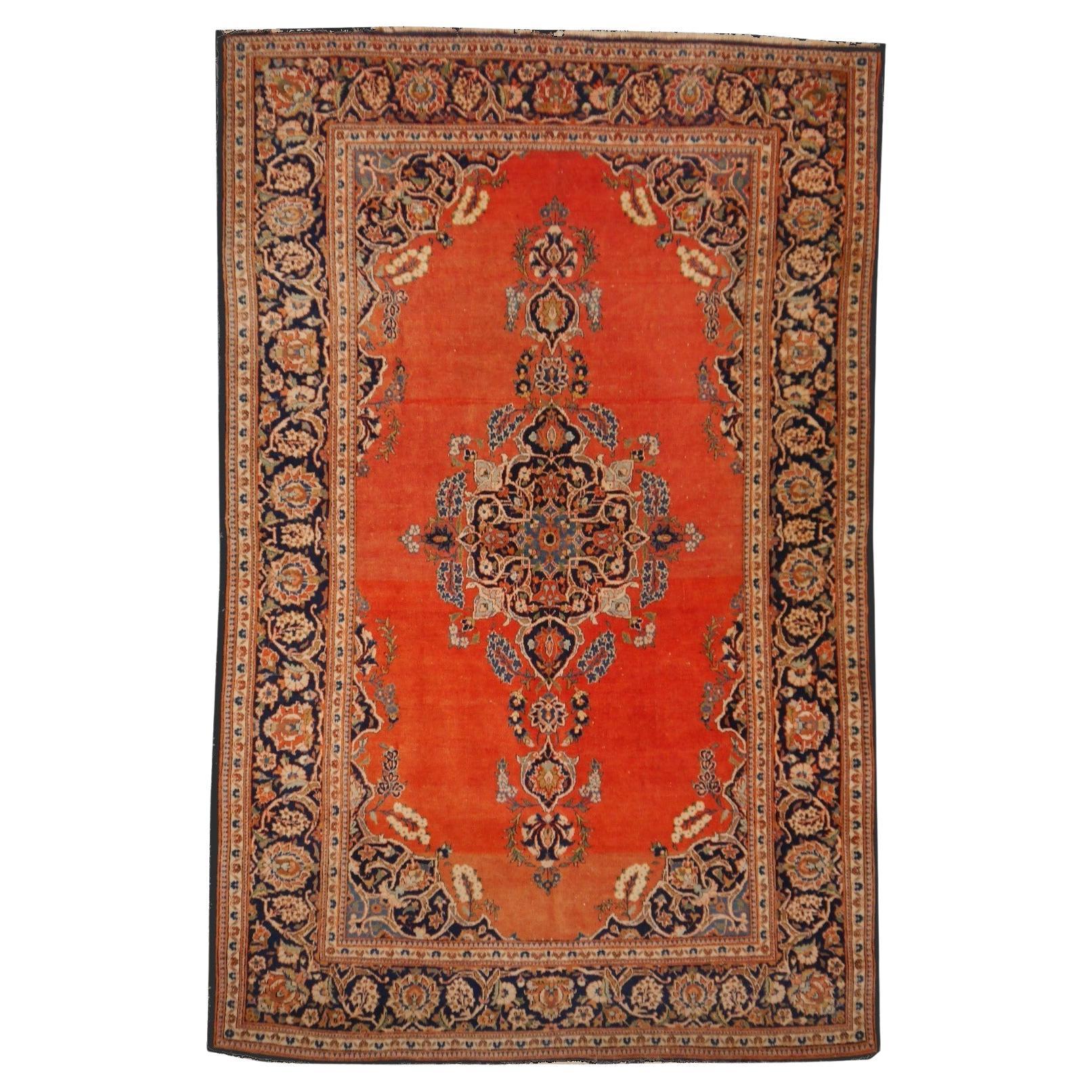 Kashan vintage rug, hand-knotted in salmon and blue - Djoharian Collection For Sale