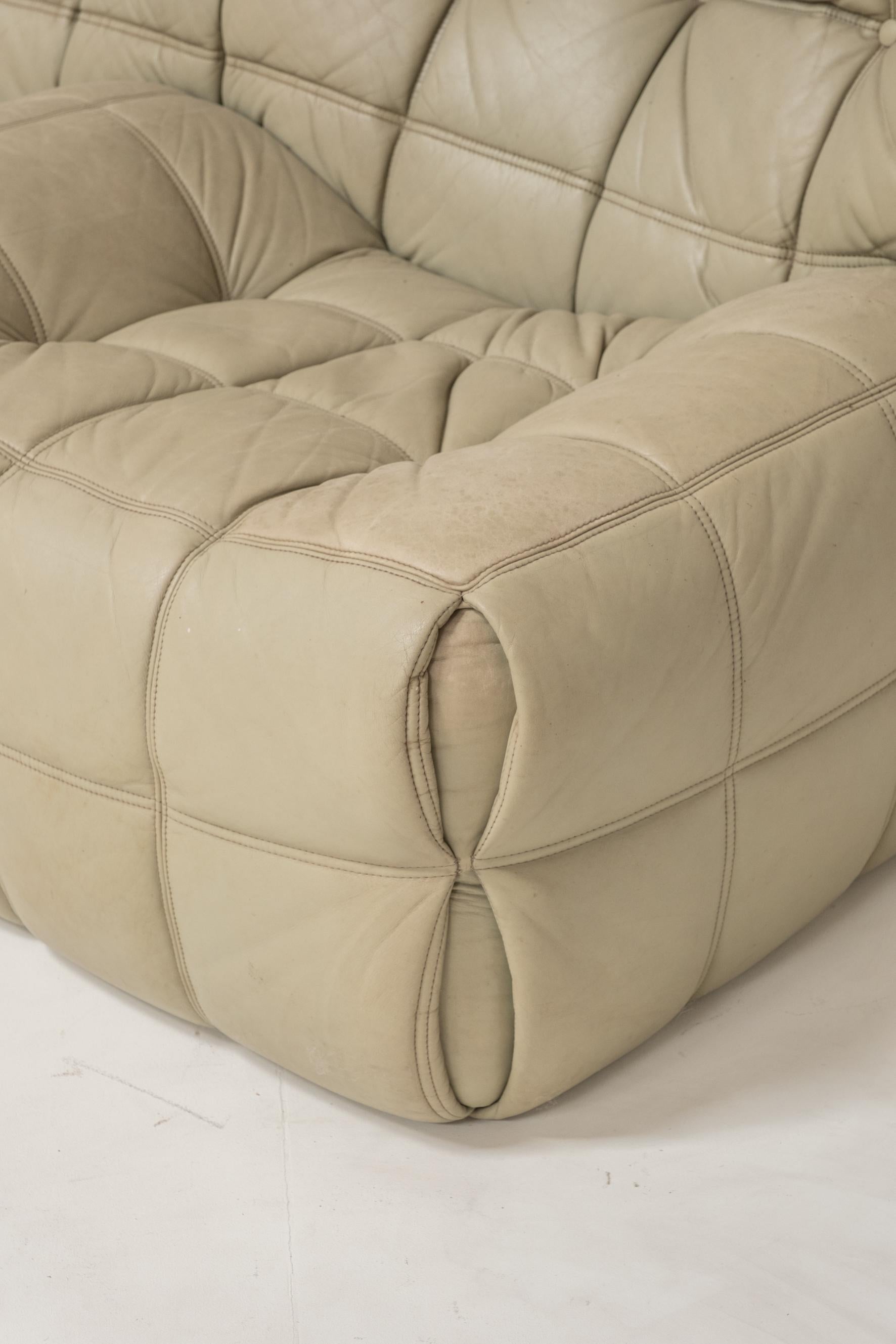 Divano a 2 posti Kashima di Michel Ducaroy per Ligne Roset, pelle originale, anni '70 in vendita 1