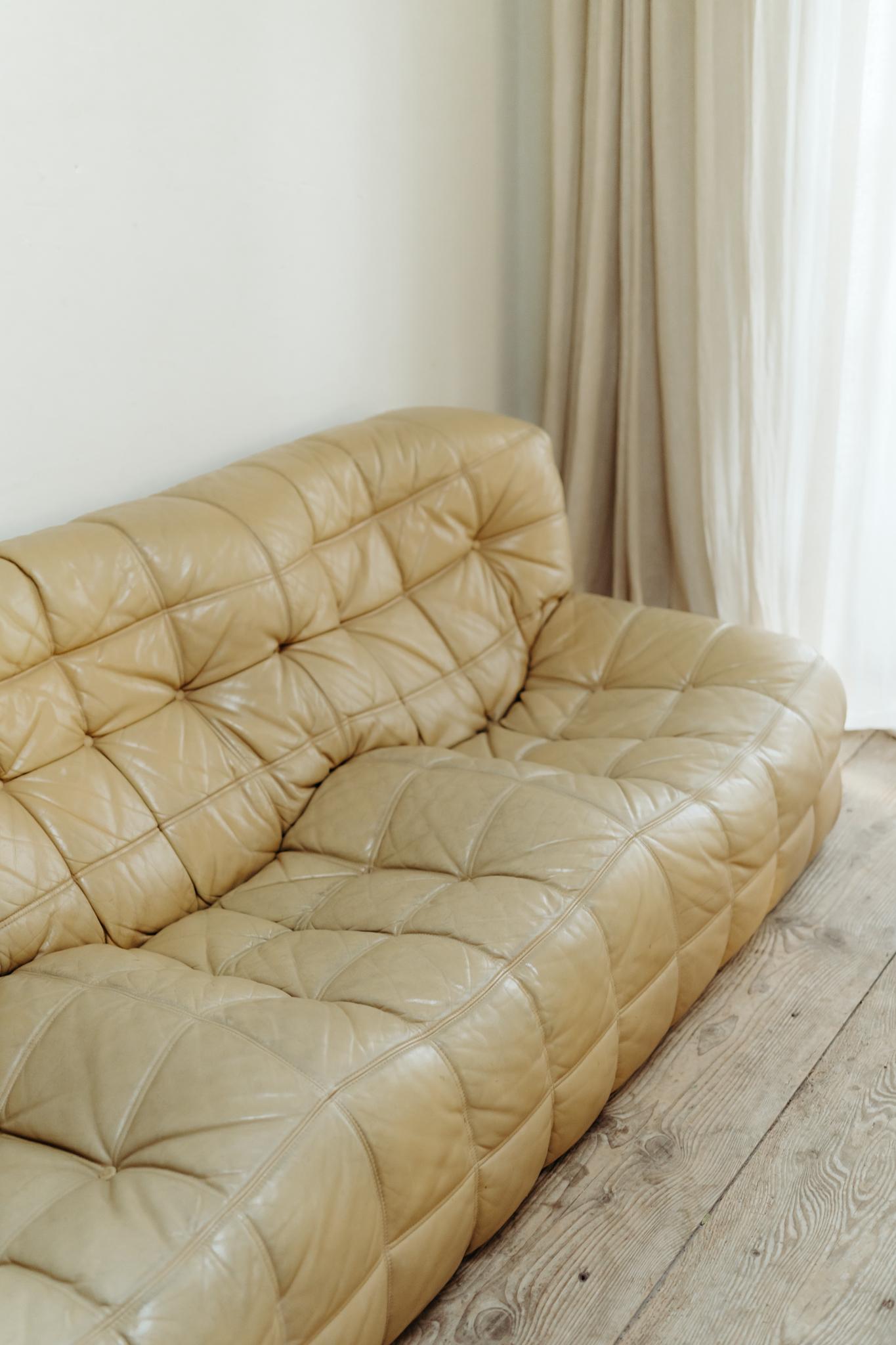 Kashima 3-Sitzer, beiges Leder von Michel Ducaroy für Ligne Roset im Angebot 11