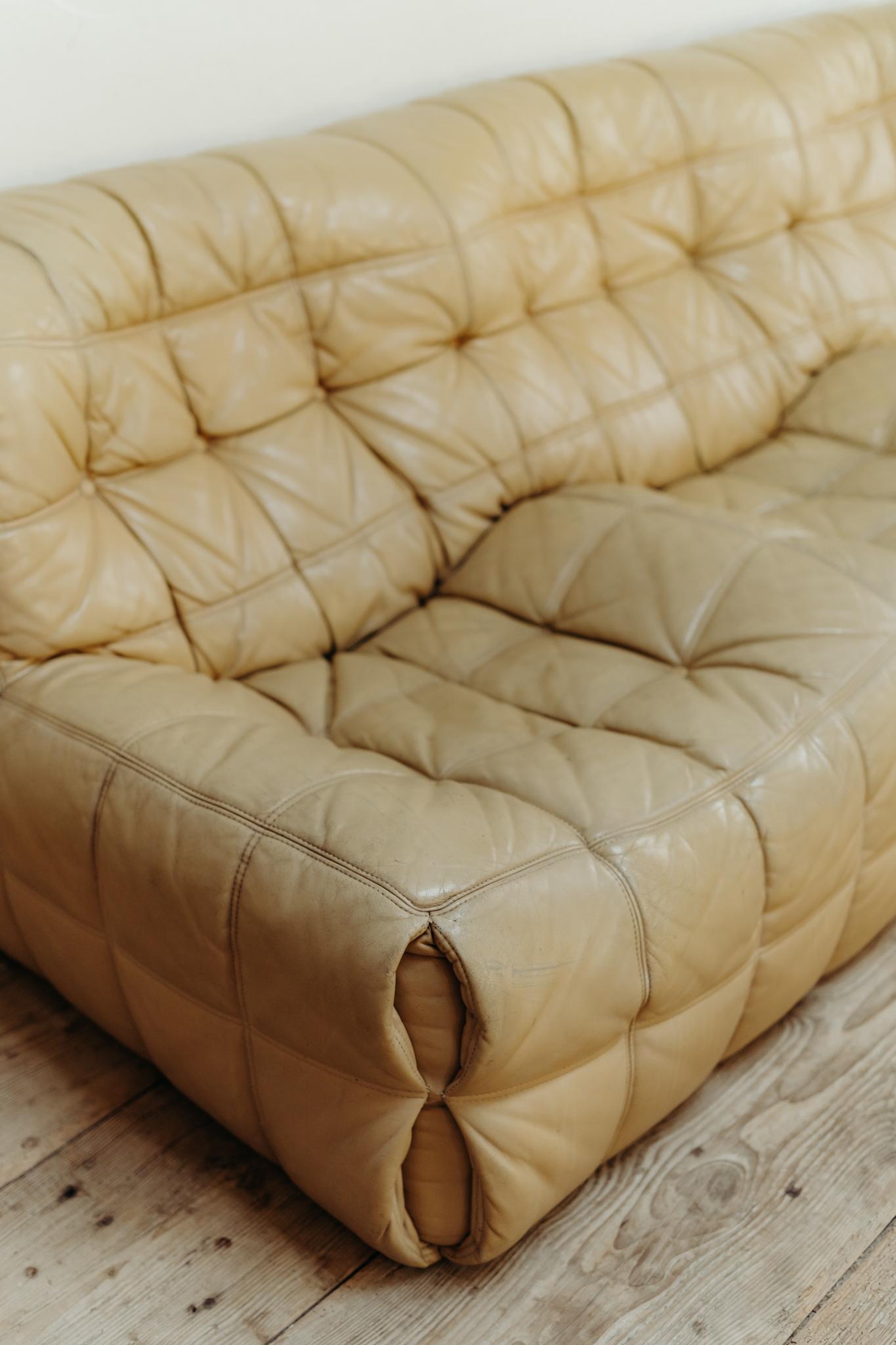 Kashima 3-Sitzer, beiges Leder von Michel Ducaroy für Ligne Roset im Angebot 2