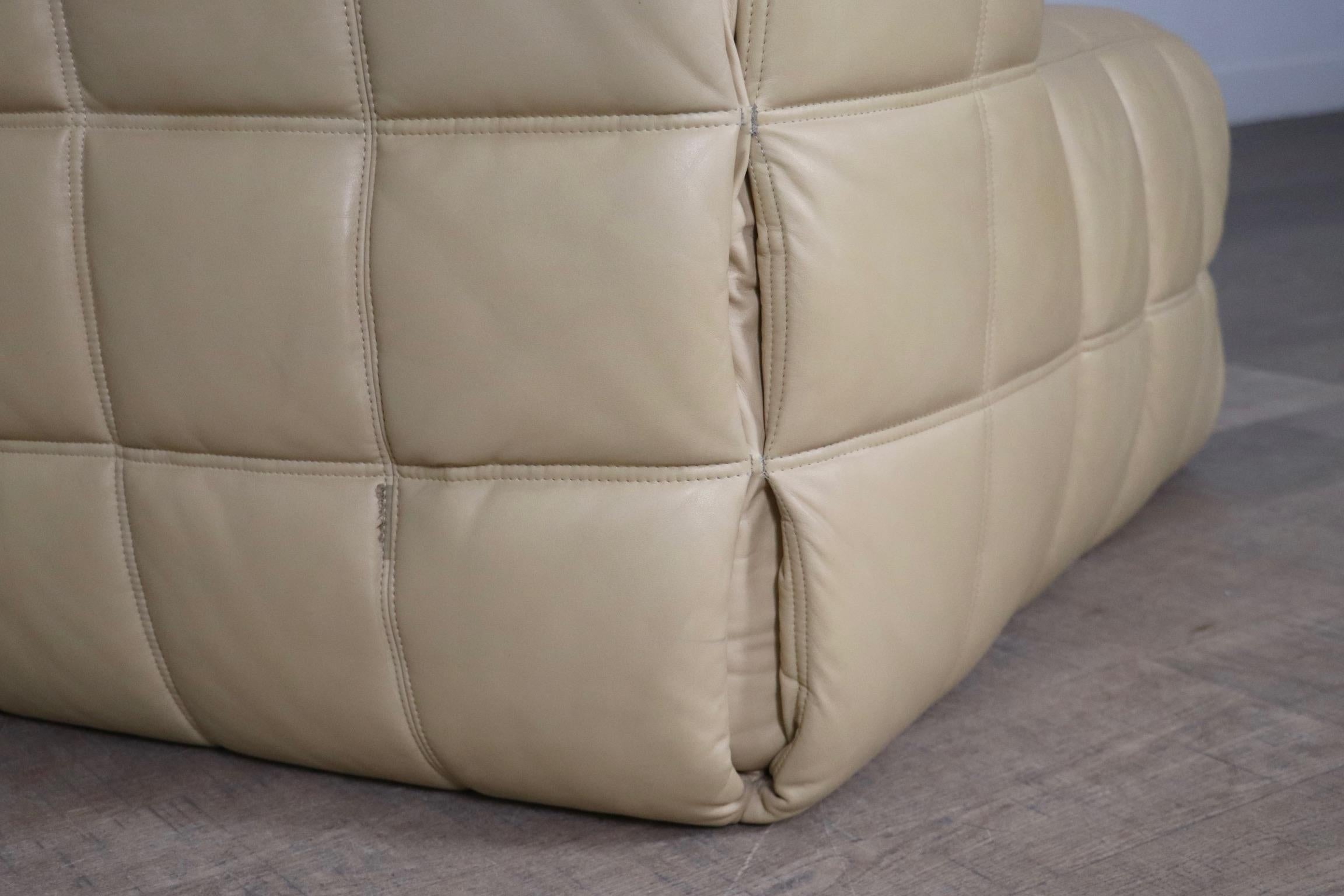 Kashima Lounge chair in cream leather by Michel Ducaroy for Ligne Roset, 1970s For Sale 8