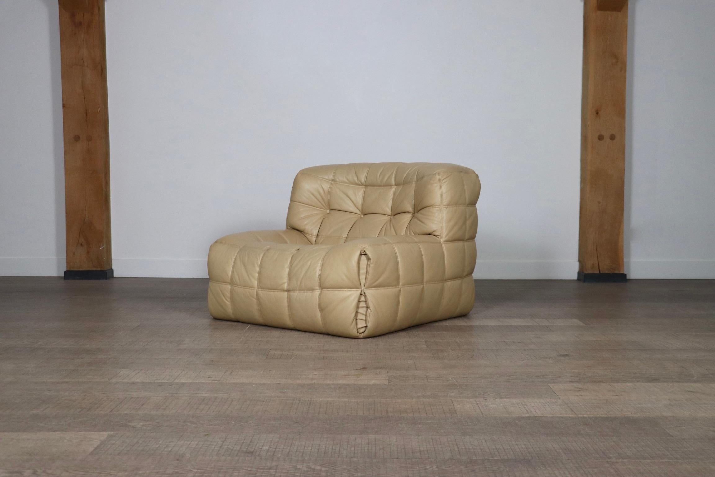 Kashima Lounge chair in cream leather by Michel Ducaroy for Ligne Roset, 1970s In Good Condition For Sale In ABCOUDE, UT