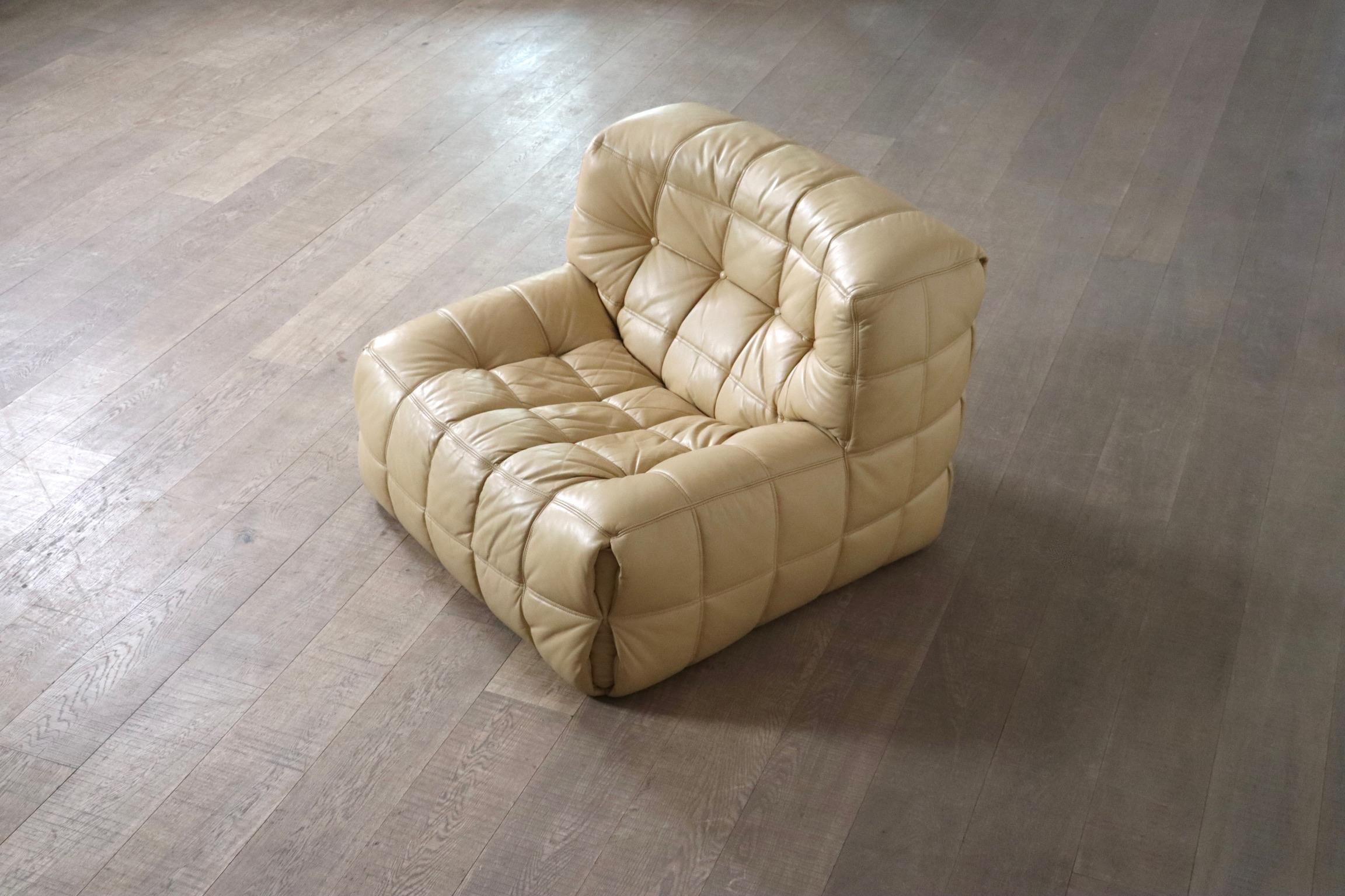 Mid-20th Century Kashima Lounge chair in cream leather by Michel Ducaroy for Ligne Roset, 1970s For Sale