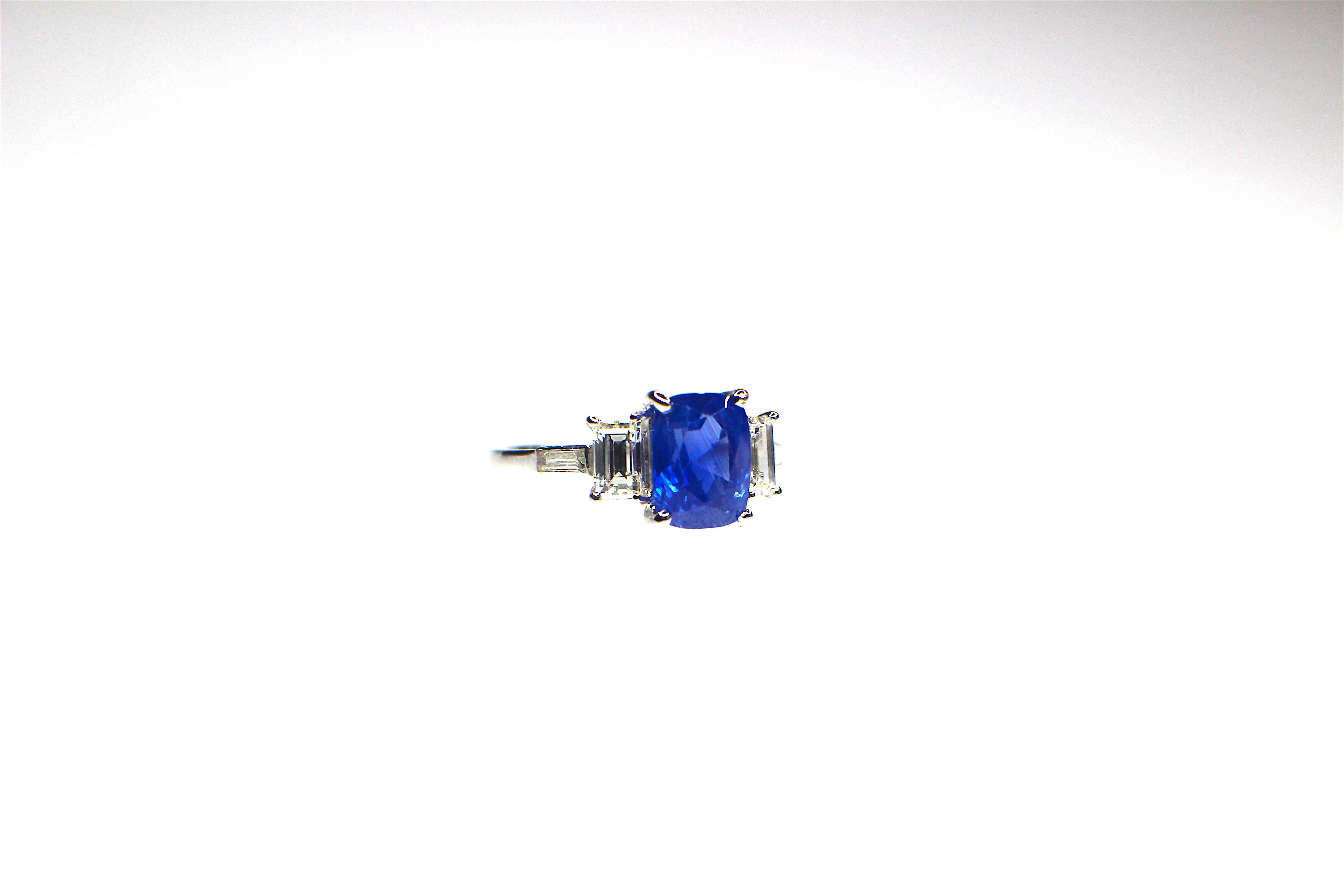Modern Kashmir 2.82 Carat Sapphire and Diamond Ring, Certified Natural Color