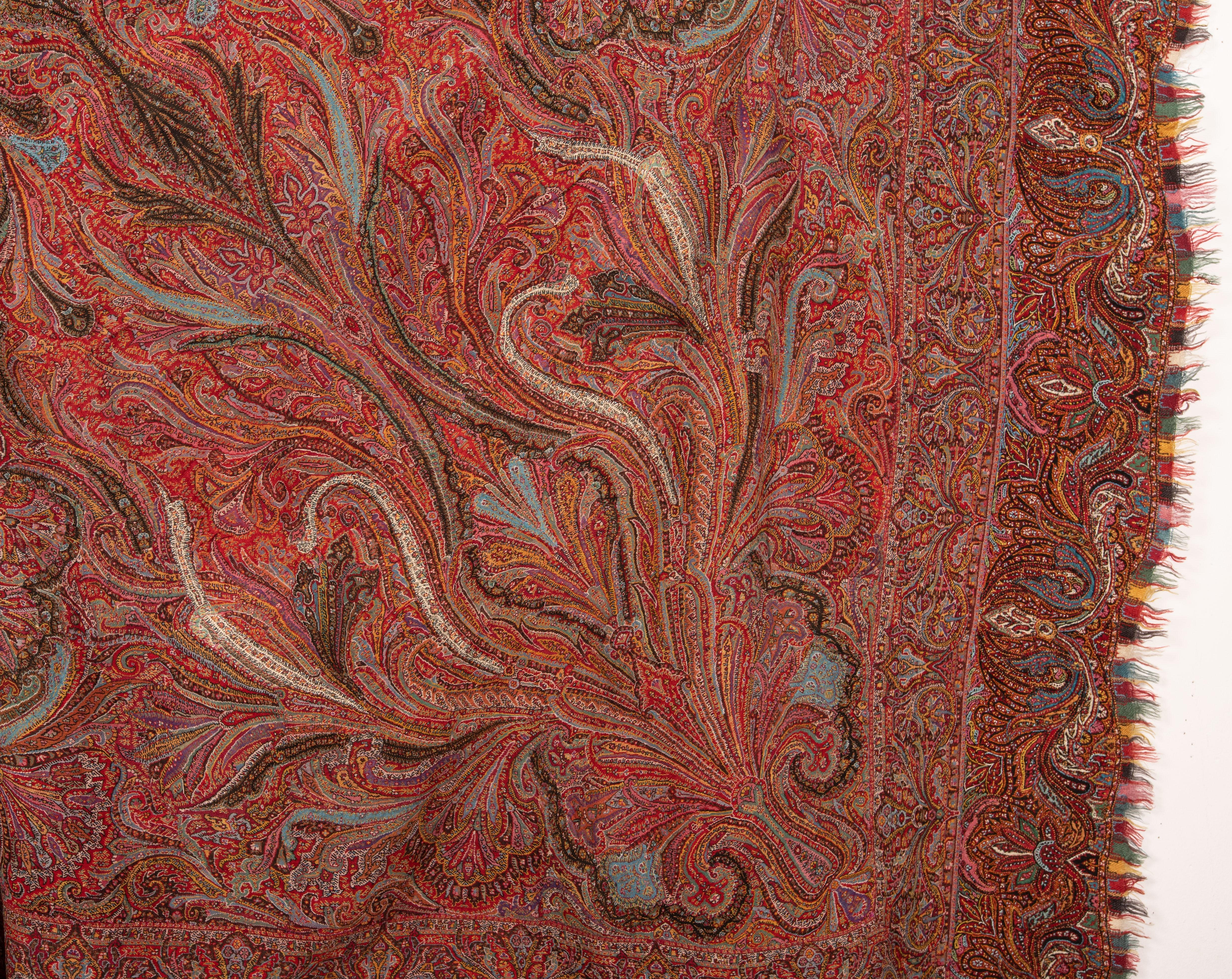 Kashmir Shawl, India In Good Condition For Sale In Istanbul, TR