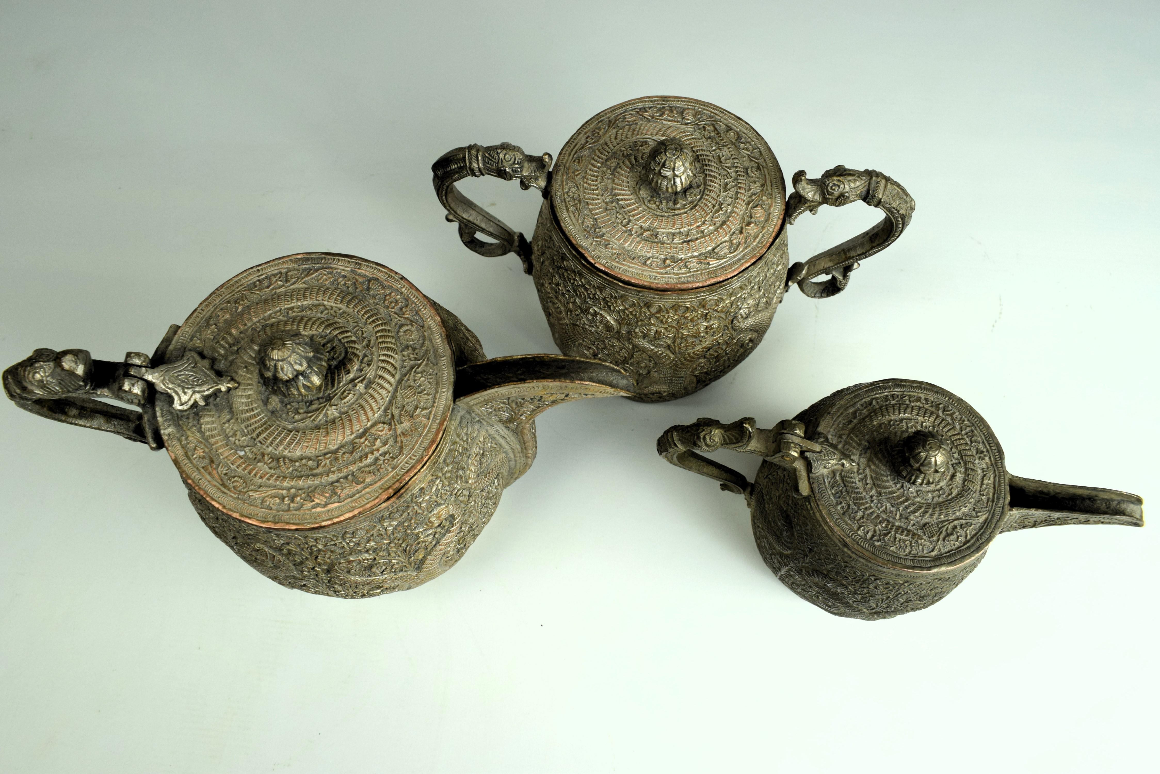 Kashmiri Mughal Copper Engraved Tea Set, Early 19th Century For Sale 7