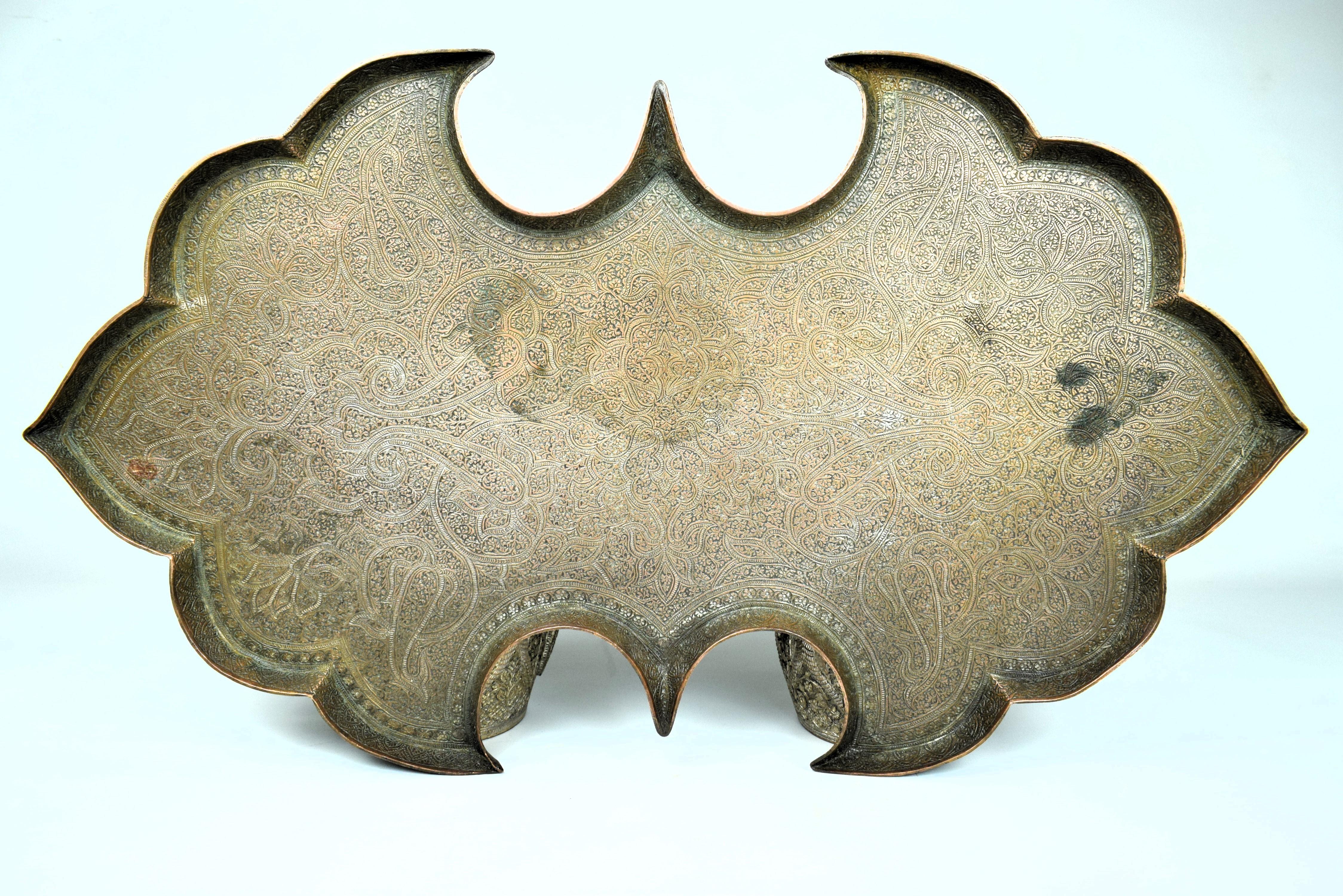 Anglo Raj Kashmiri Mughal Copper Engraved Tray, Early 19th Century For Sale