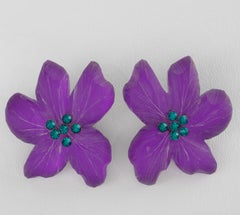 Kaso by Harriet Bauknight Purple Floral Jeweled Acrylic Lucite Clip Earrings