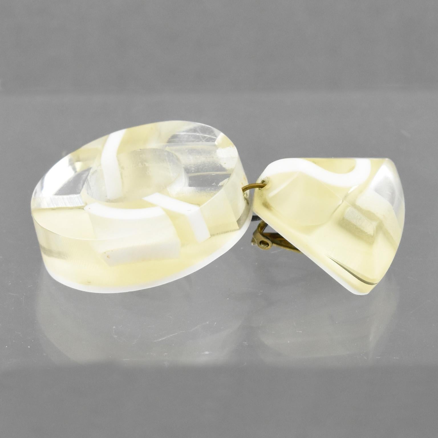 Orecchini a clip in resina acrilica Kaso Cream-White e Mirror in vendita 4