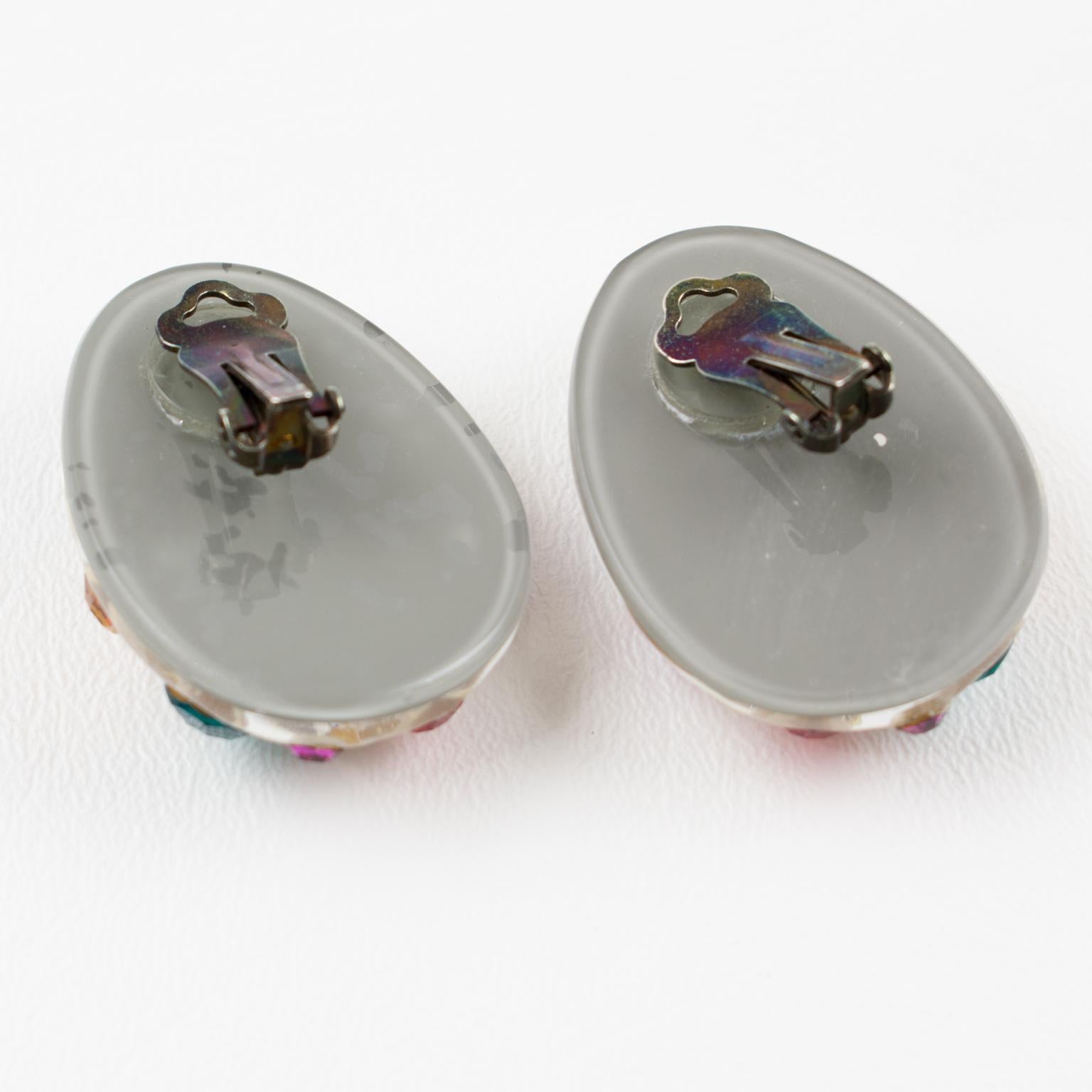 Kaso Multicolor Jeweled and Lucite Clip Earrings In Excellent Condition In Atlanta, GA