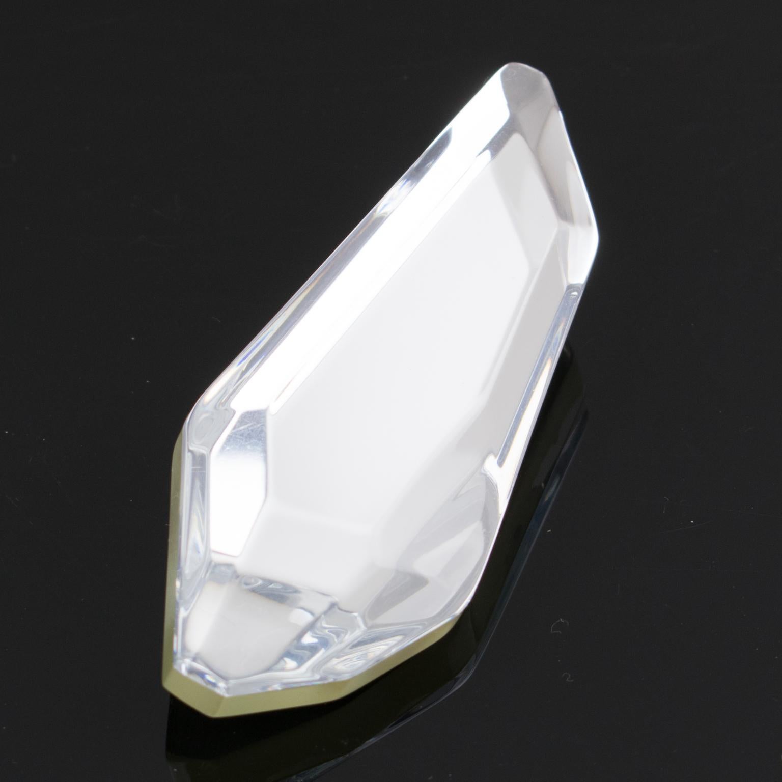 Kaso Silver Mirror Effect Ice Cube Lucite Asymmetric Pin Brooch In Excellent Condition For Sale In Atlanta, GA