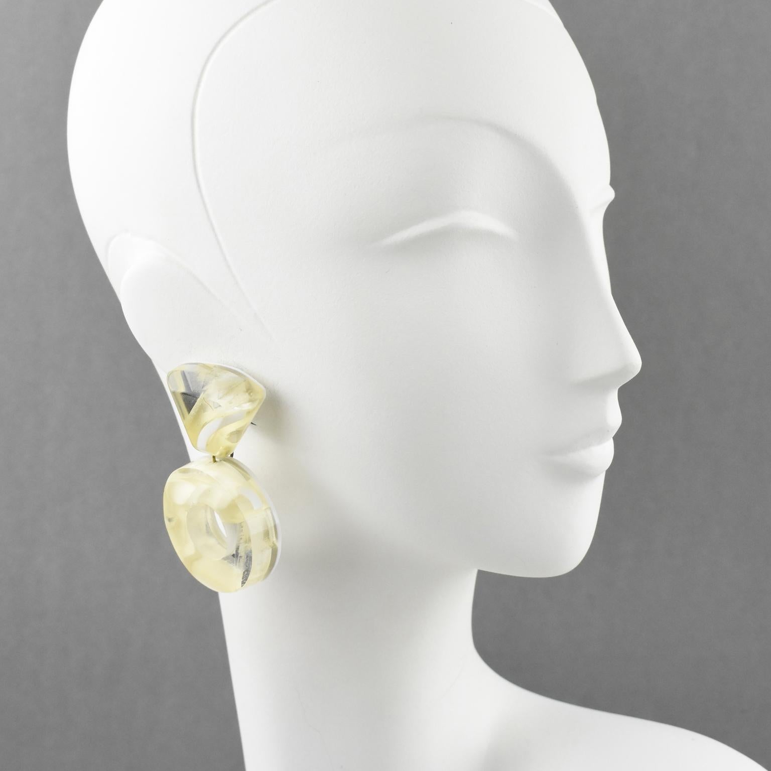 Kaso White and Mirror Acrylic Resin Clip Earrings For Sale 5