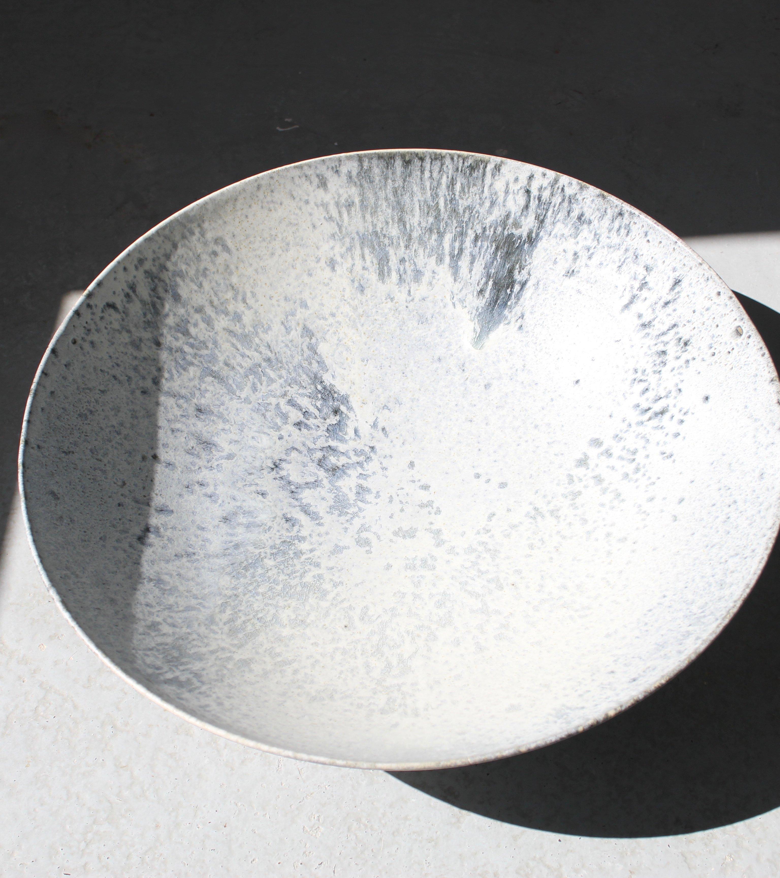 Ceramic Kasper Würtz Massive Karahi Shaped Bowl White & Blue Glaze