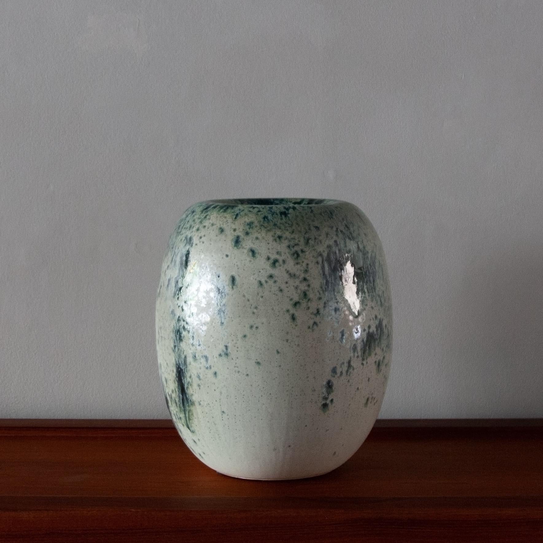 Kasper Würtz One off Blue-Green Anenome Vase Large In New Condition In London, GB