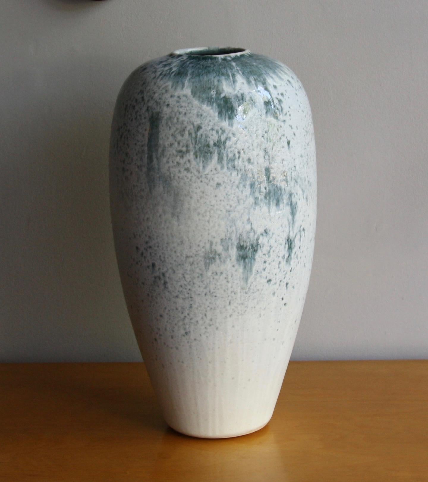 Aage and Kasper Würtz are a father and son team of studio ceramicists based near Horsens in eastern Jutland, Denmark. Known internationally for their hand-thrown and hand-glazed ceramics they have produced bespoke collections for distinguished fine