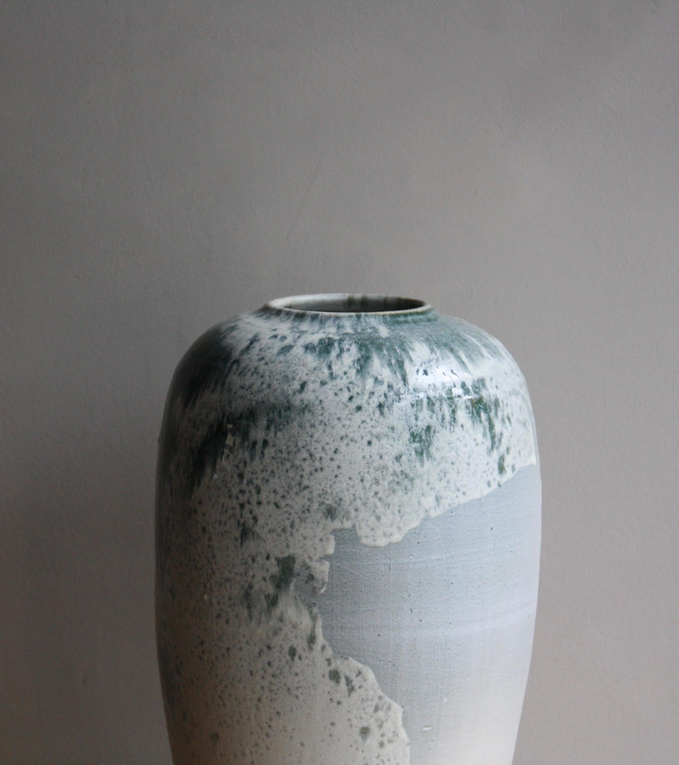 Kasper Würtz One Off Stoneware 'Rising Balloon' Vase #2 Blue & White Glaze 2