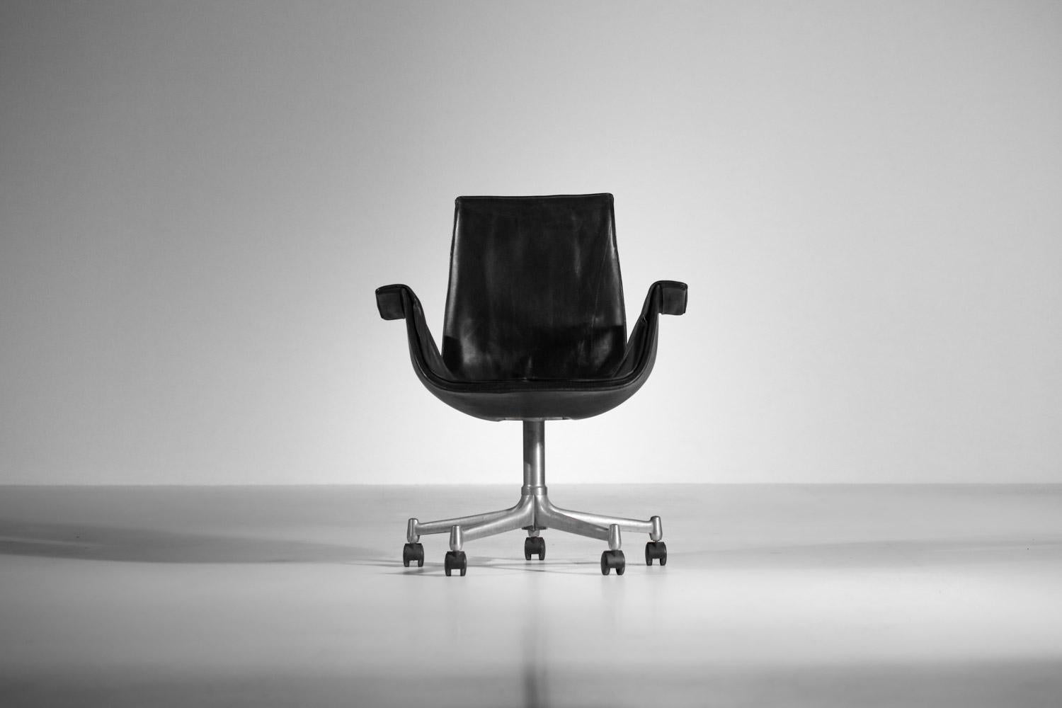 Mid-Century Modern Siège de bureau en cuir noir Kastholm & Fabricius pour Kill International en vente