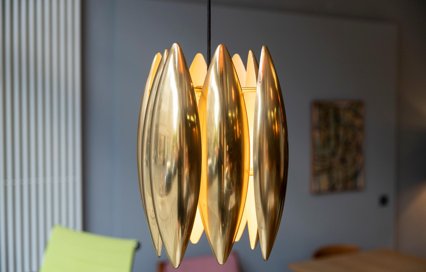 The 'Kastor' pendant was designed by Jo Hammerborg for famous Danish manufacturer Fog & Mørup in the 1960s. At this time and for many years, Jo Hammerborg was head of design of Fog & Mørup.

The Kastor series consisted of three different models: a