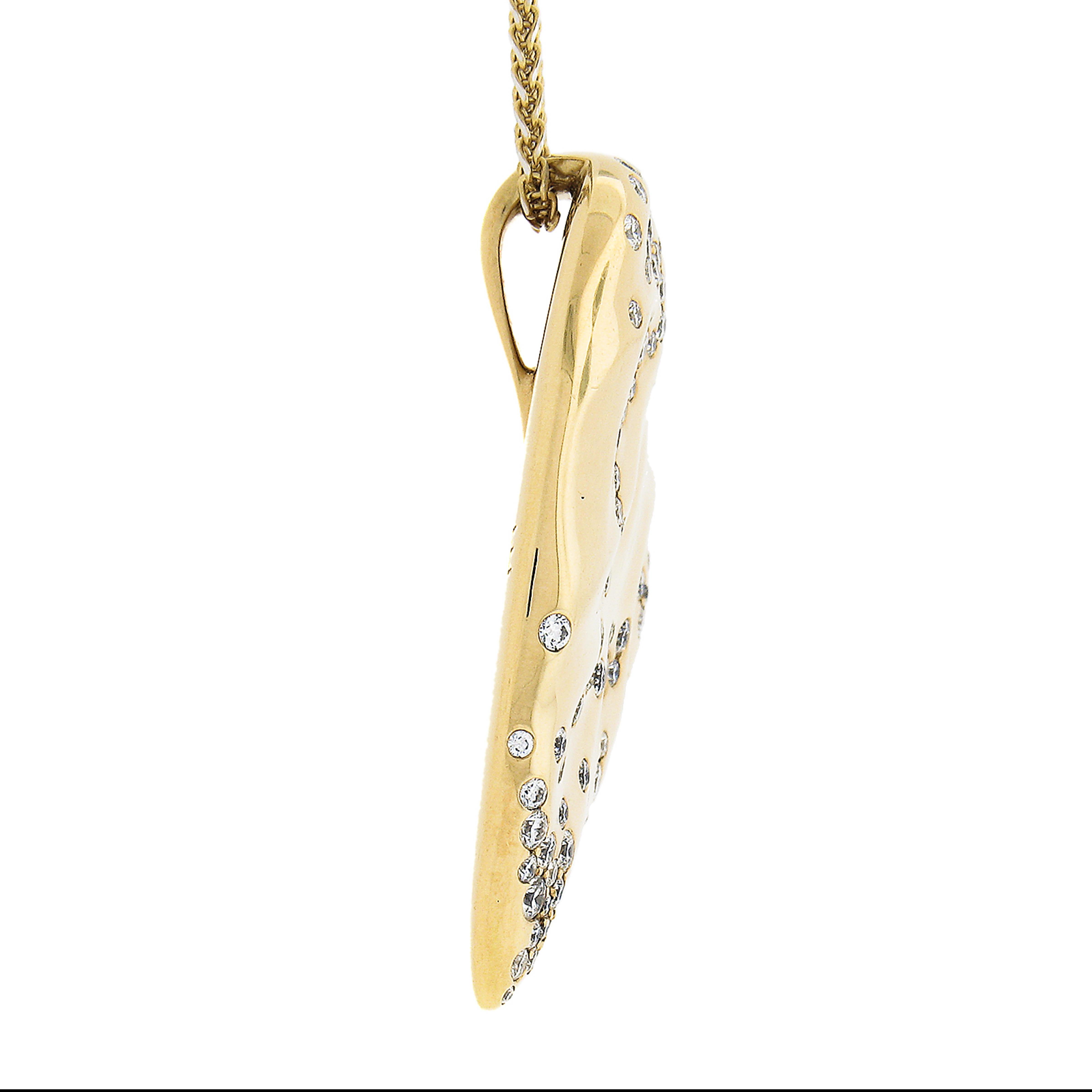Kat Florence 18k Gold 1.41ctw Diamond Heart Pendant on Adjustable Wheat Link For Sale 2