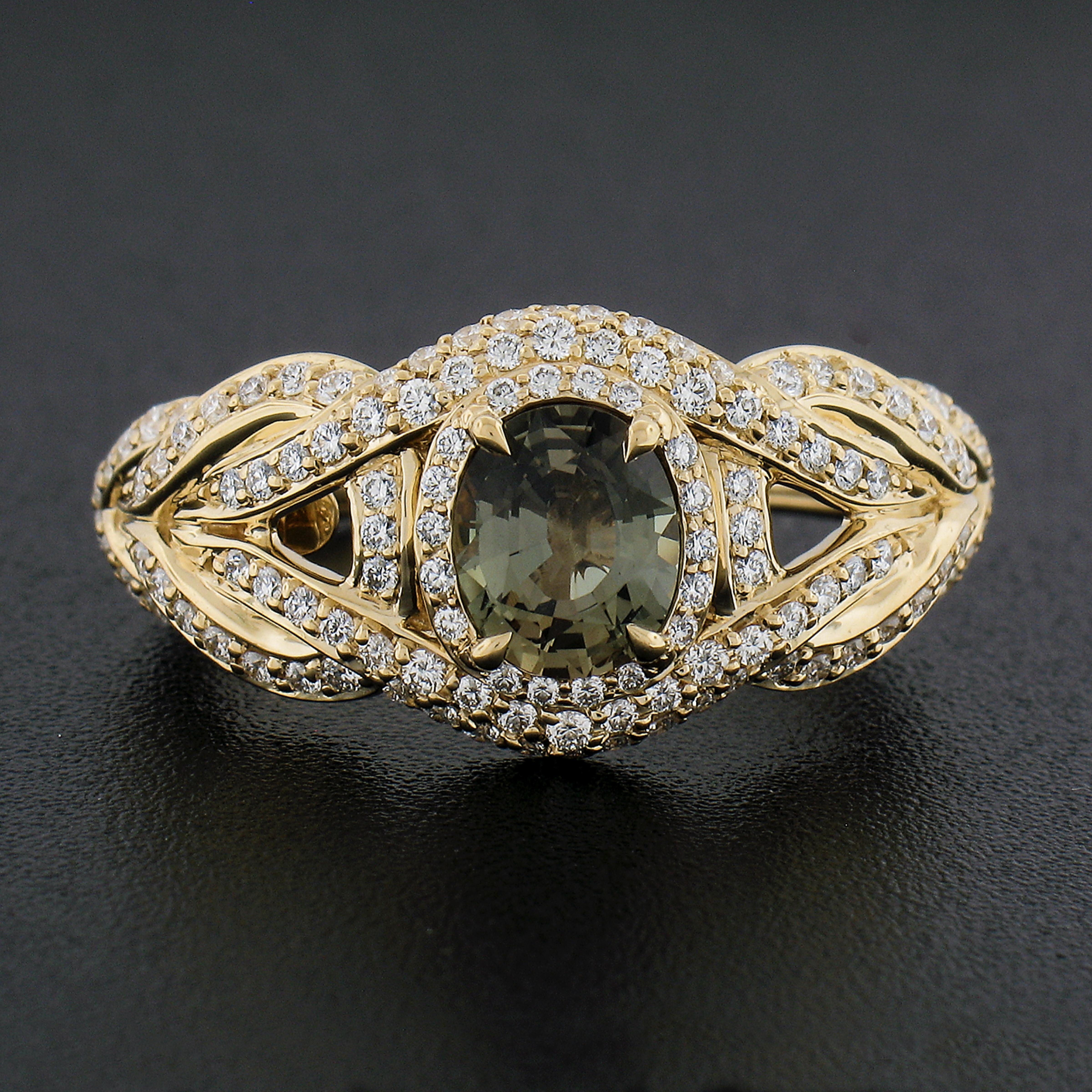 Kat Florence 18k Gold 1.74ct AIGS Graded Alexandrite & Diamond Statement Ring In Excellent Condition For Sale In Montclair, NJ