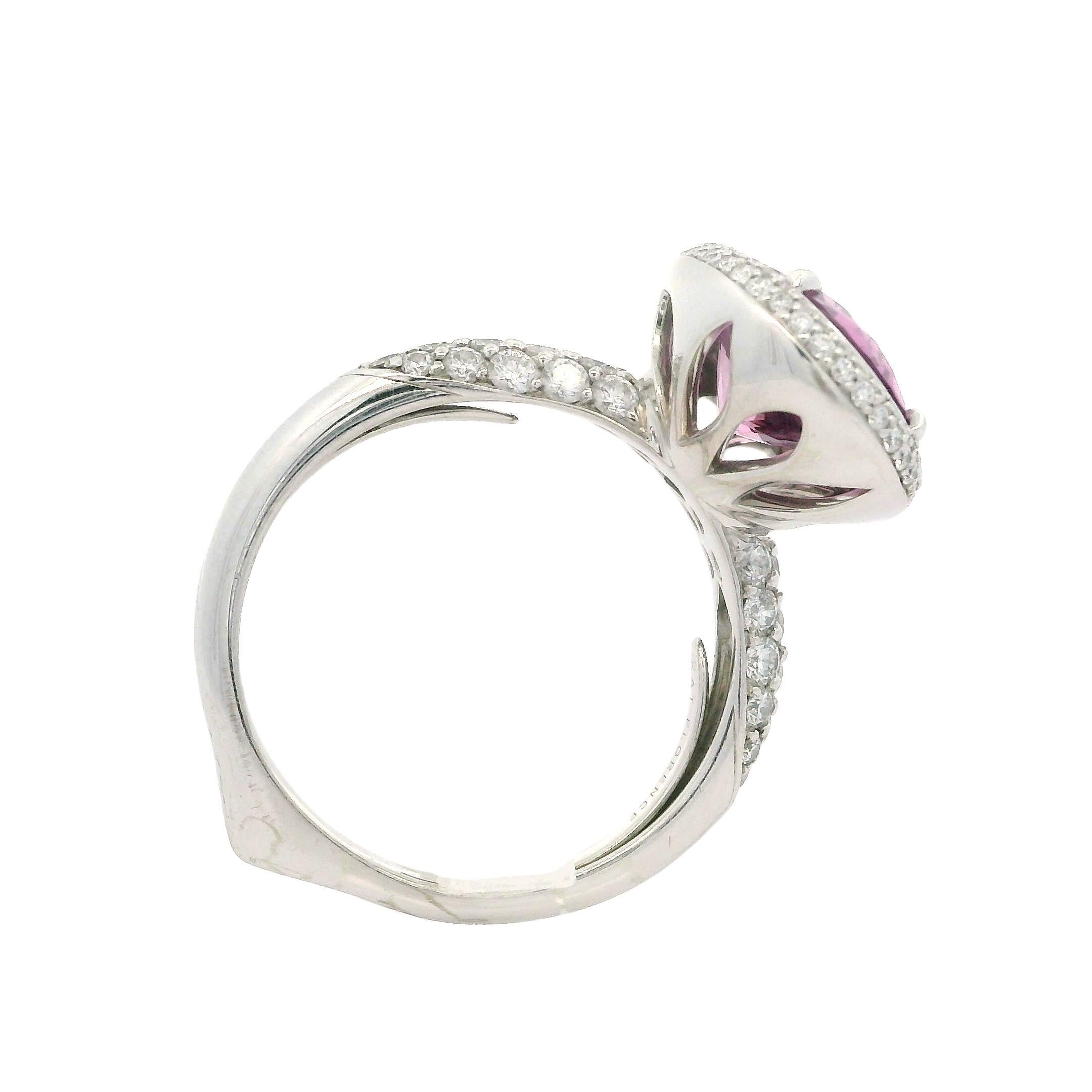 Pear Cut Kat Florence 18k Gold 5.44ctw Pear Madagascar Morganite & Diamond Ring w/ Box For Sale