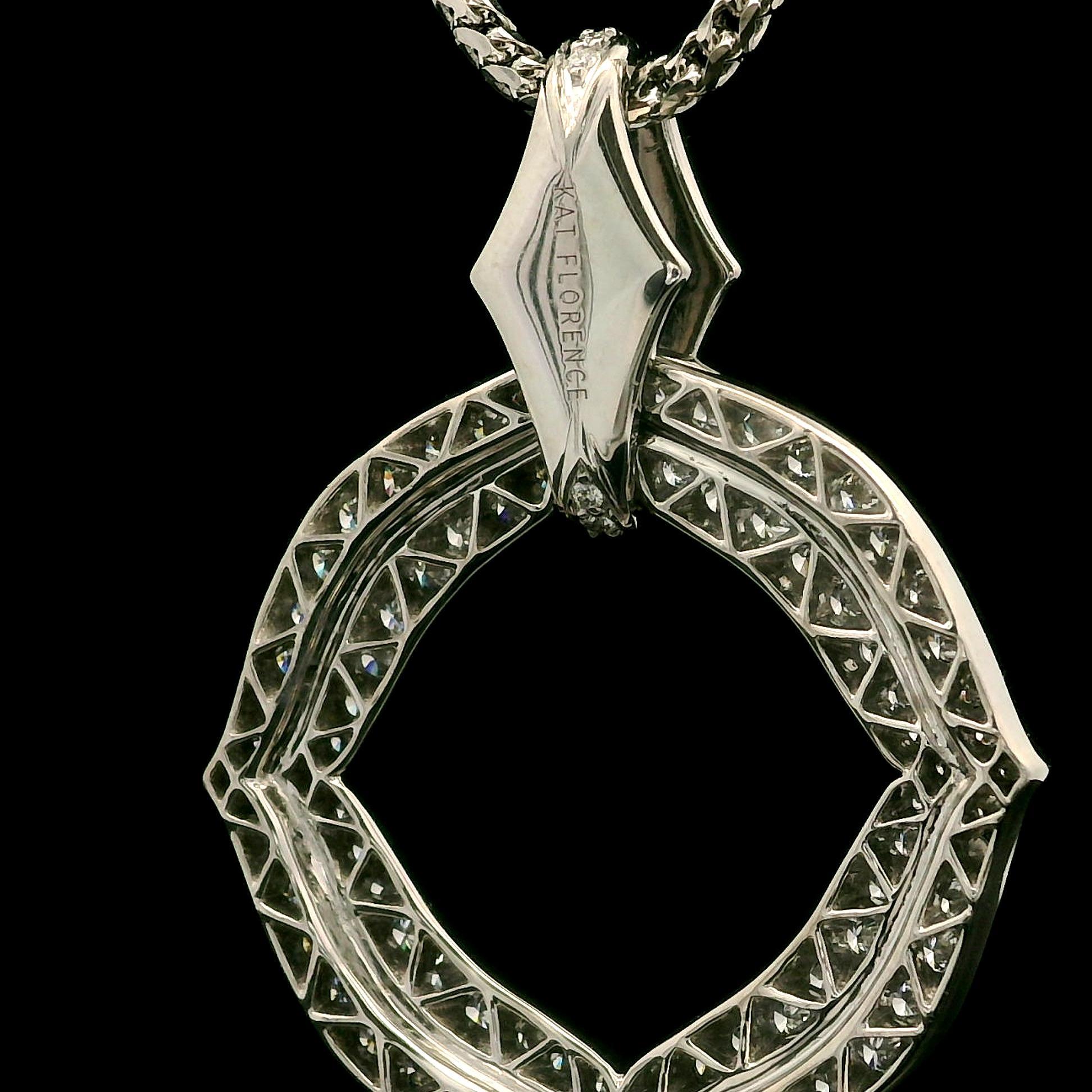 Kat Florence Collana con ciondolo aperto in oro 18k D FL 0.91ctw con scatola in vendita 1