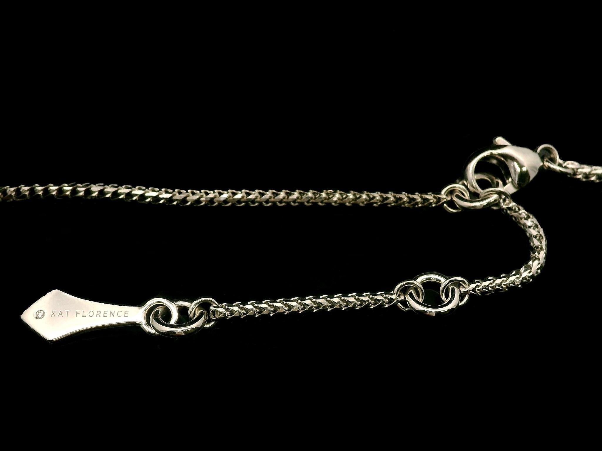 Kat Florence Collana con ciondolo aperto in oro 18k D FL 0.91ctw con scatola in vendita 2