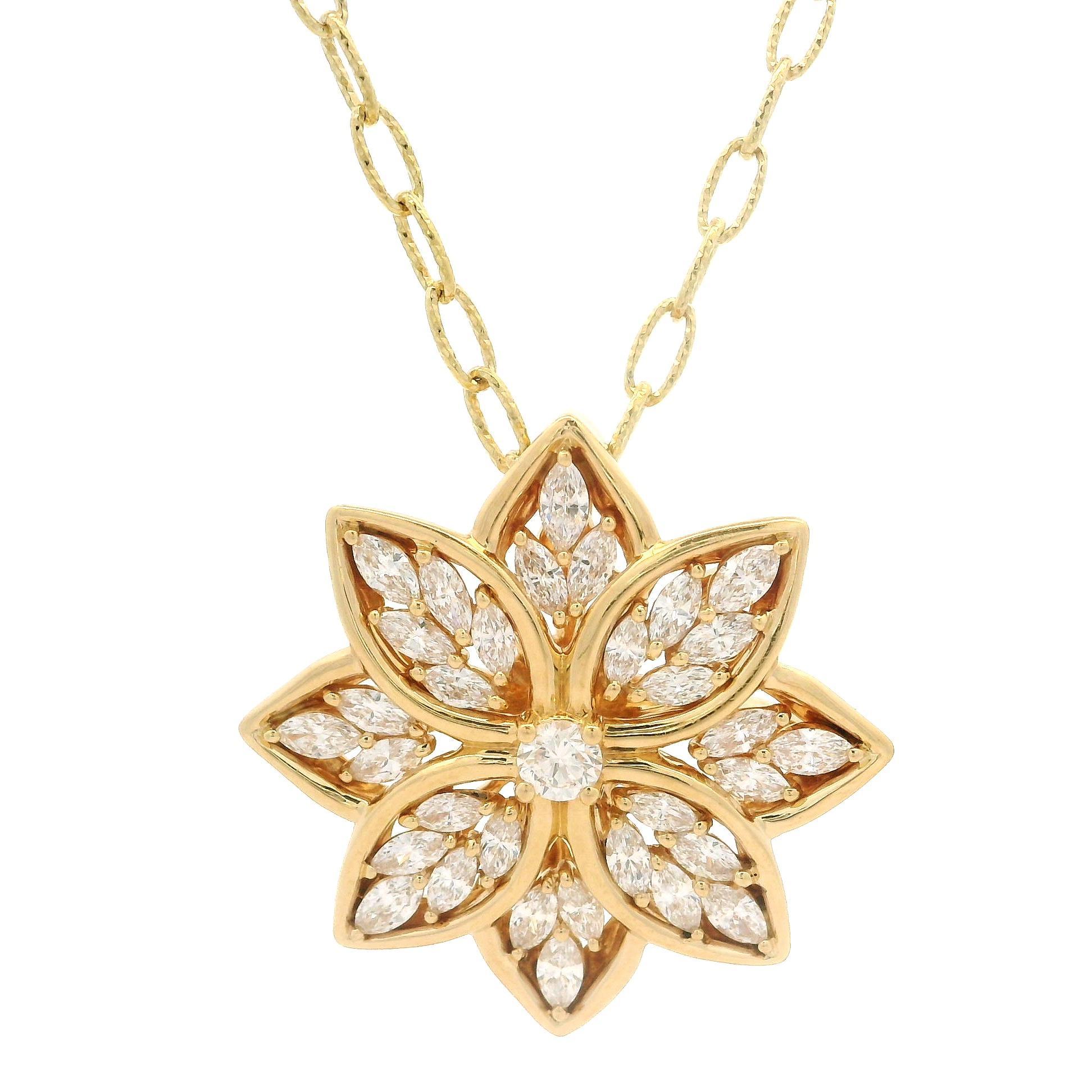 Kat Florence 18k Gold D FL 1.21ctw Diamond Snowflake Pendant Necklace Long Chain For Sale 1