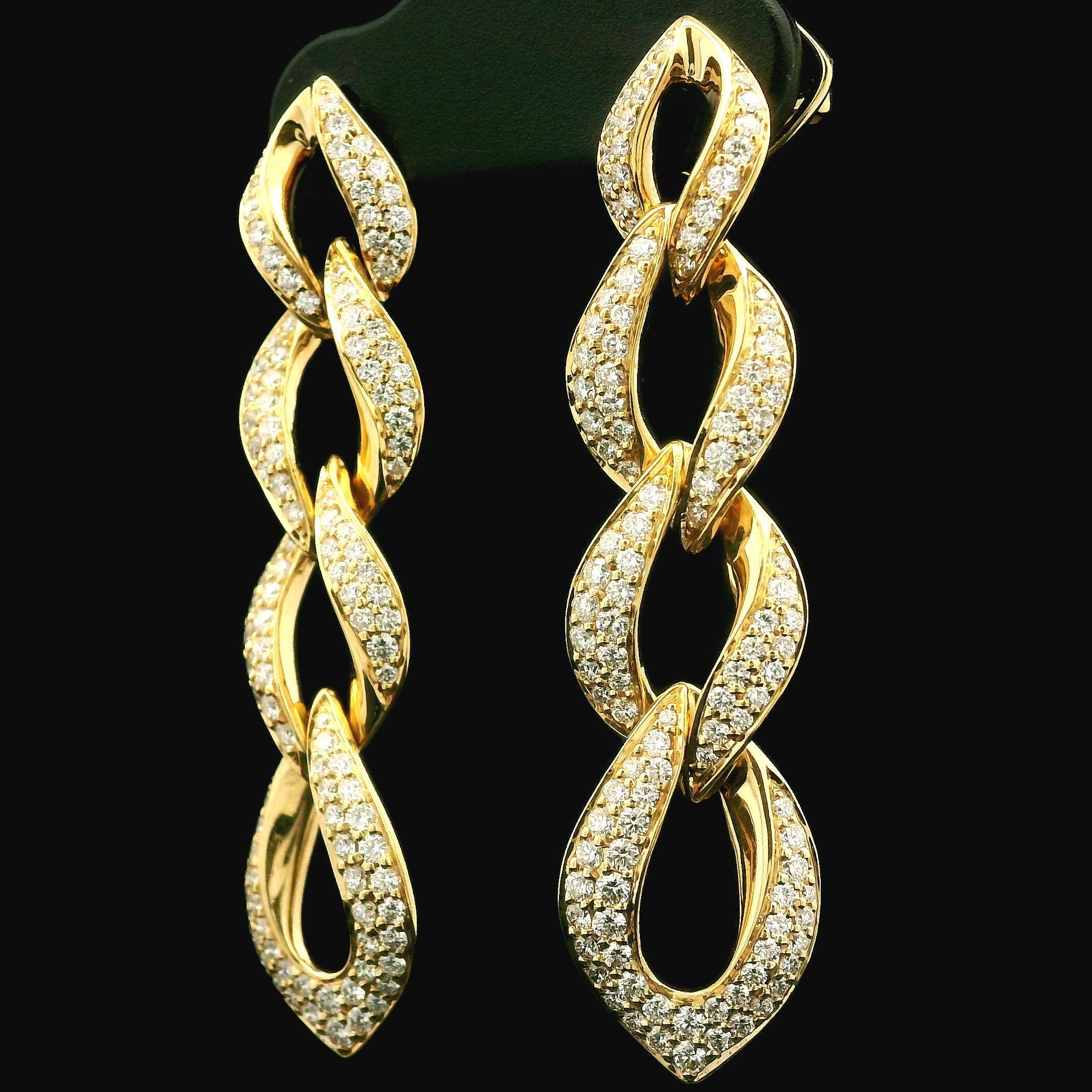 Women's Kat Florence 18k Gold D FL 1.26ctw Diamond Covered Link Dangle Earrings w/ Box For Sale