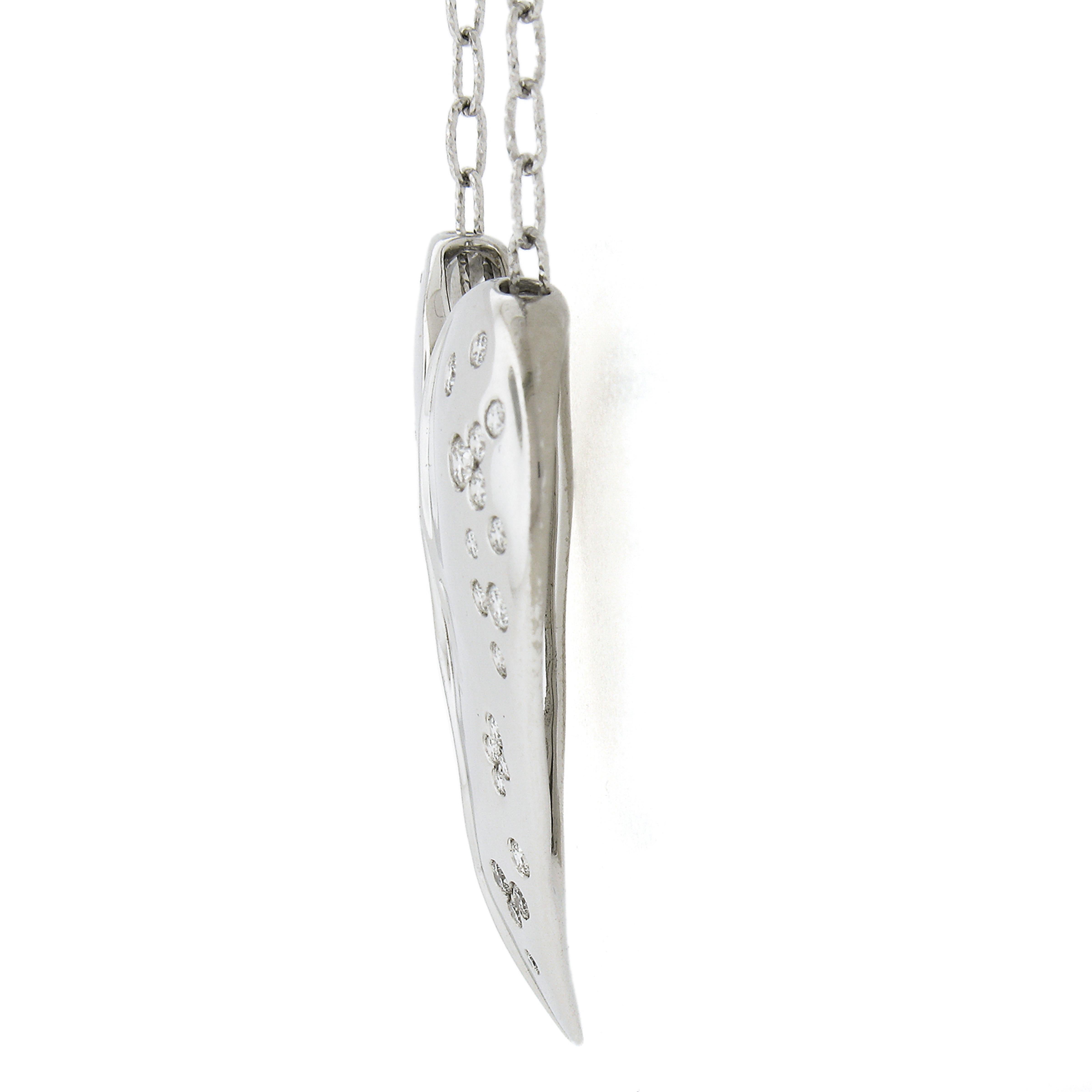 Kat Florence 18k White Gold 0.83ctw Diamond Heart Pendant on Adjustable Necklace For Sale 1