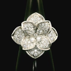 Kat Florence 18k White Gold 1.33ctw D FL Diamond Flower Cocktail Ring