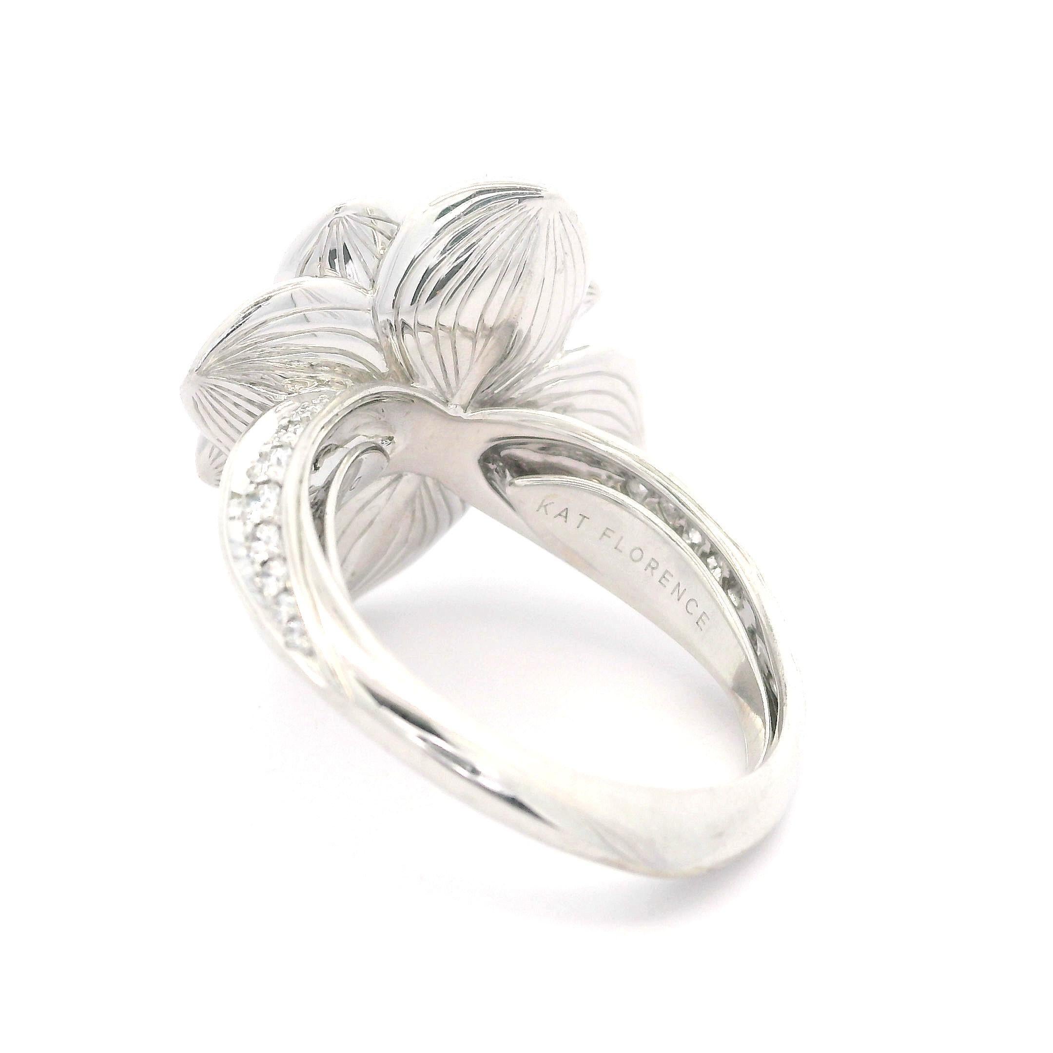 Kat Florence 18k White Gold 1.33ctw D FL Diamond Flower Cocktail Ring 2