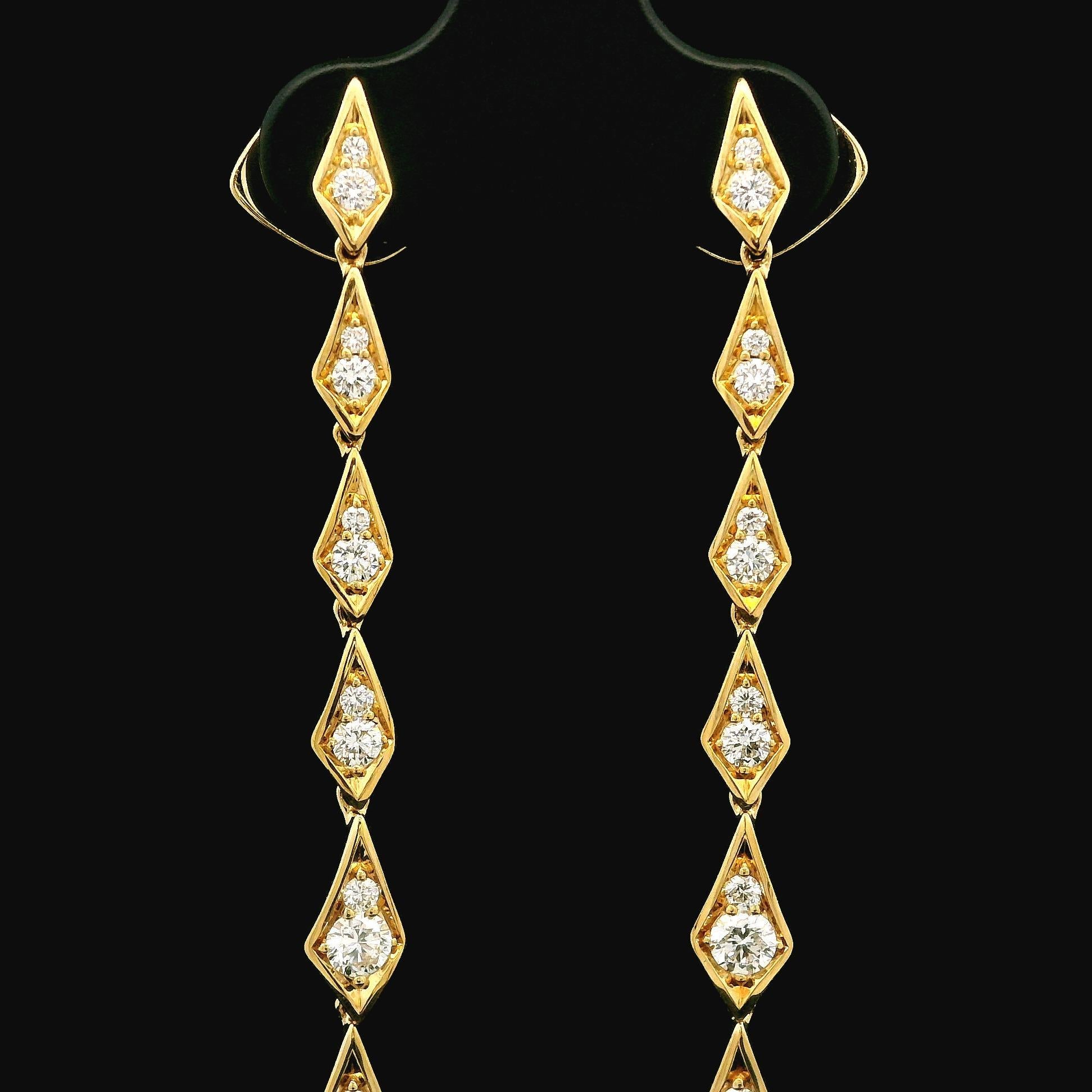 Kat Florence 18k Yellow Gold 1.24ctw D FL Diamond Long Dangle Drop Earrings For Sale 4