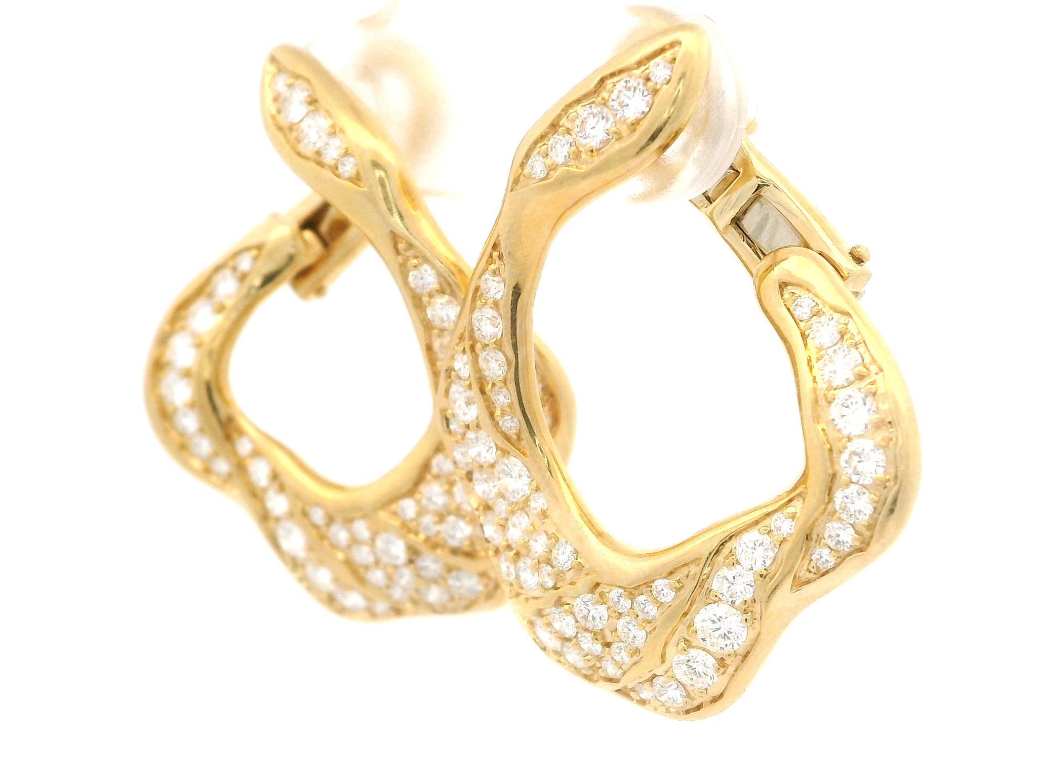 Kat Florence, boucles d'oreilles huggies en or jaune 18 carats avec diamants D FL 1,25 carat en vente 7