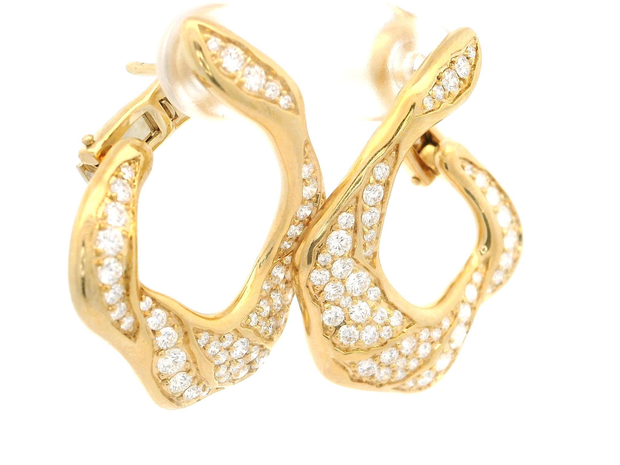 Kat Florence, boucles d'oreilles huggies en or jaune 18 carats avec diamants D FL 1,25 carat en vente 4