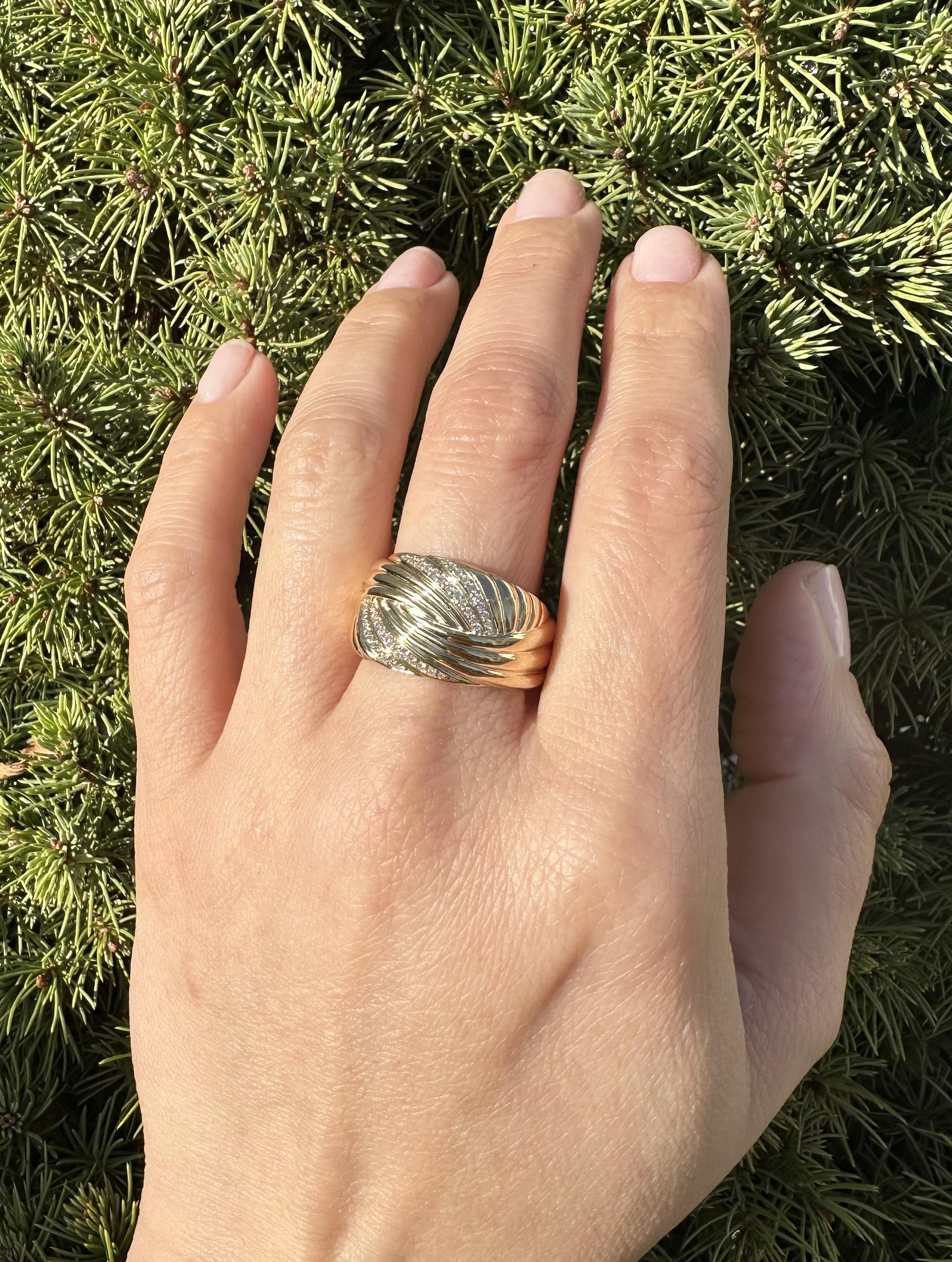 Kat Florence 18k Yellow Gold D Flawless 0.16ctw Diamond Grooved Wide Band Ring 6