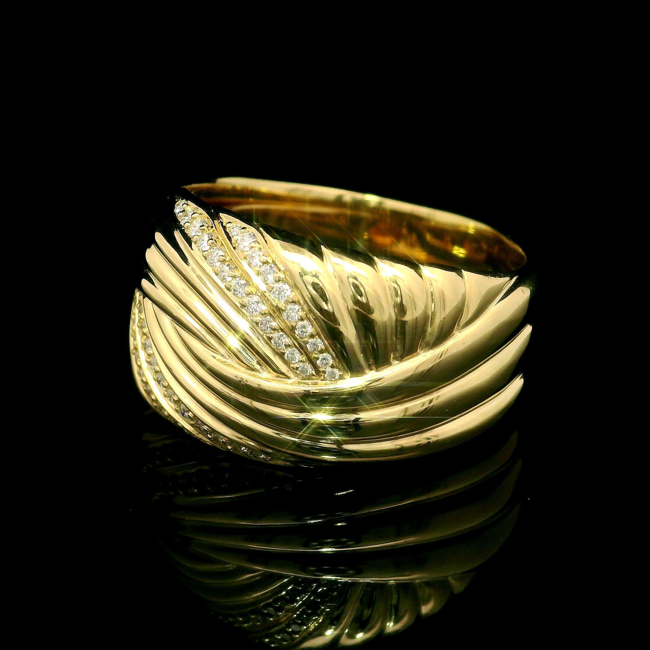 Brilliant Cut Kat Florence 18k Yellow Gold D Flawless 0.16ctw Diamond Grooved Wide Band Ring