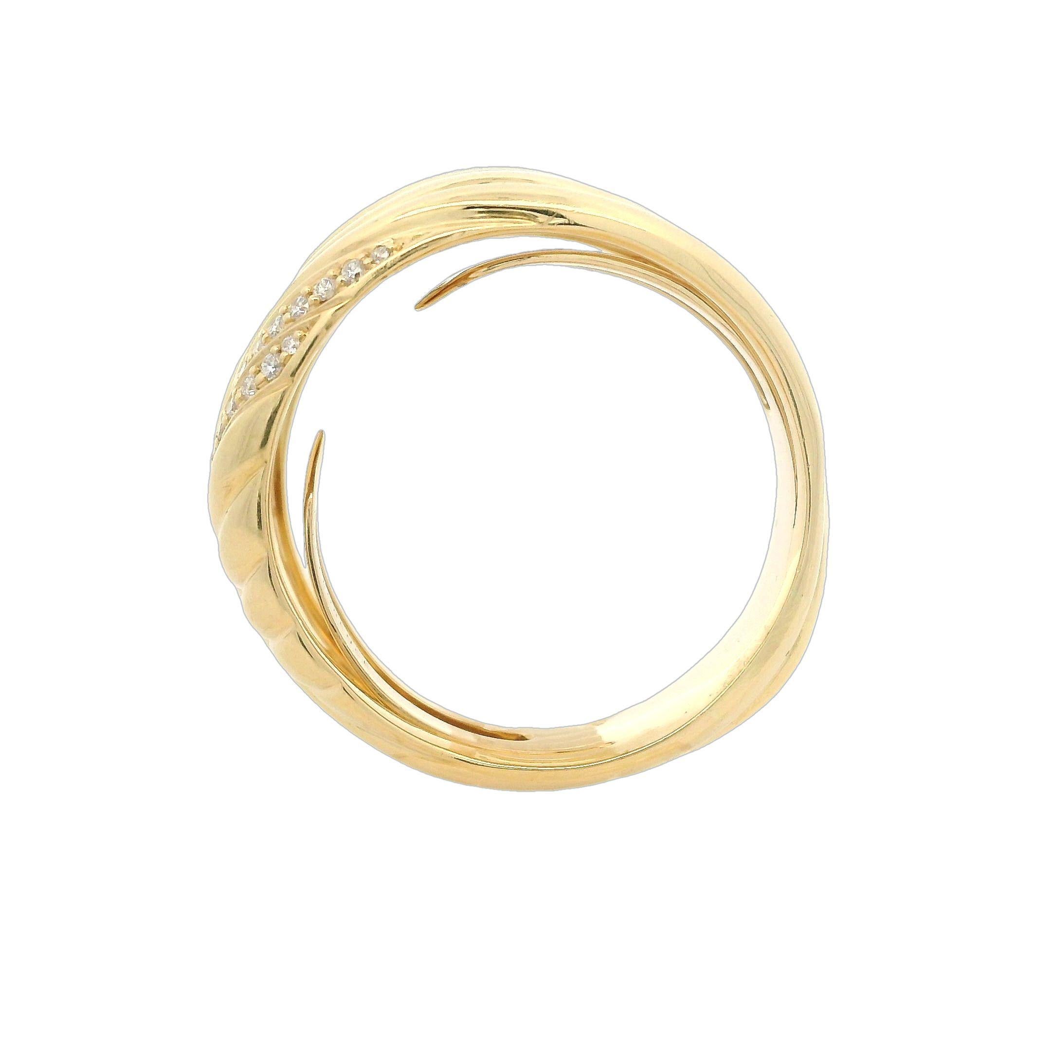 Kat Florence 18k Yellow Gold D Flawless 0.16ctw Diamond Grooved Wide Band Ring 3
