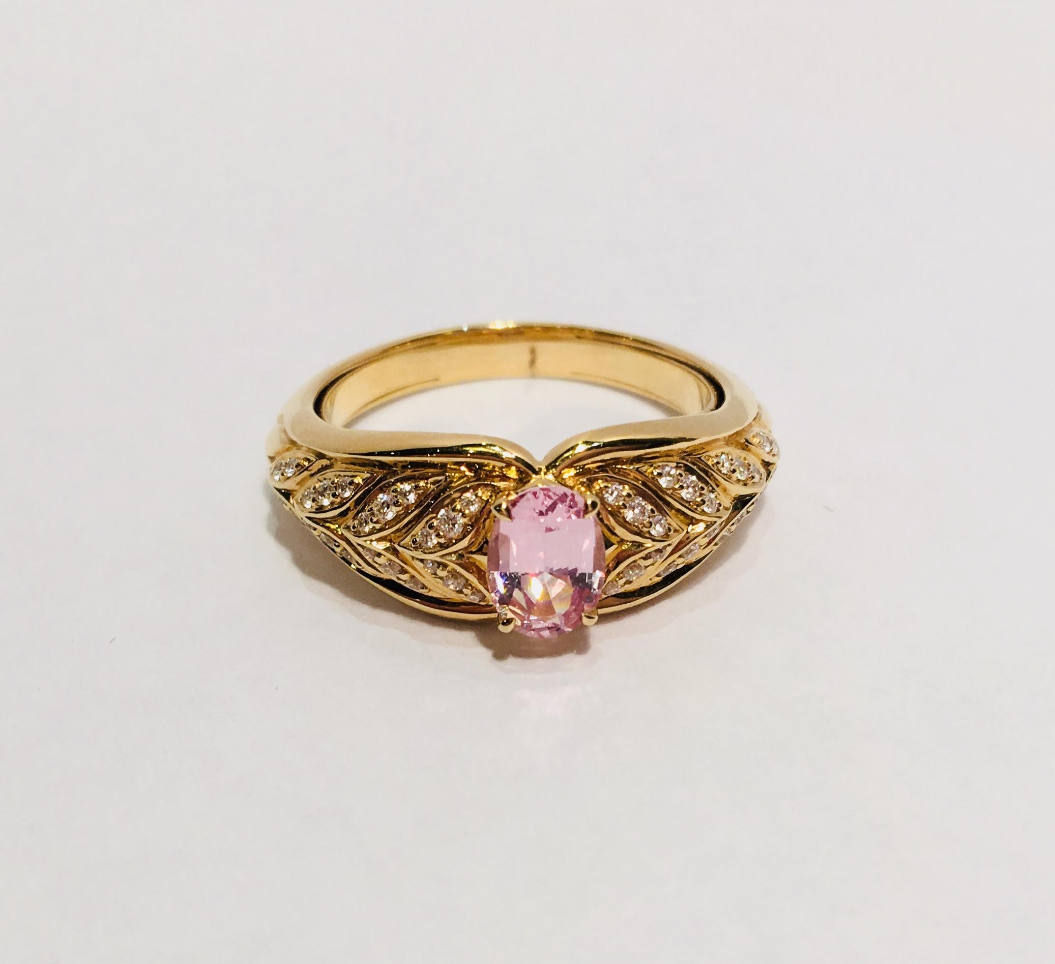 Kat Florence Pink Mogok Spinel D Flawless Diamonds 18 Karat Gold Designer Ring 2