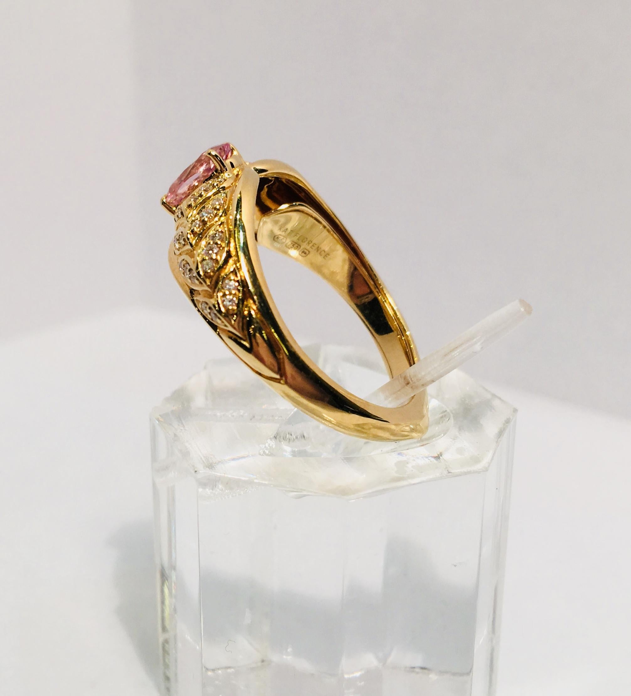 Oval Cut Kat Florence Pink Mogok Spinel D Flawless Diamonds 18 Karat Gold Designer Ring
