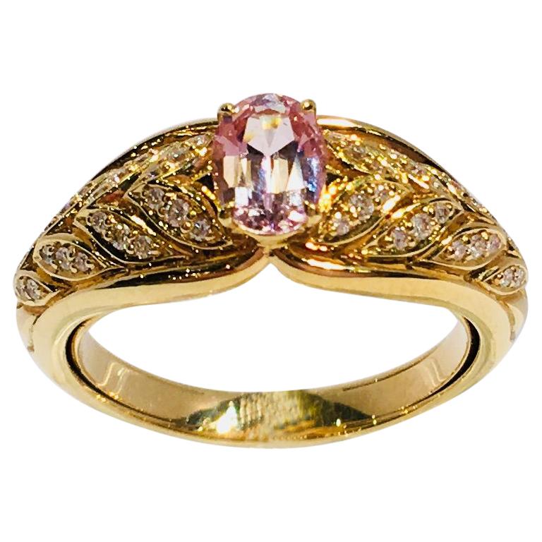 Kat Florence Pink Mogok Spinel D Flawless Diamonds 18 Karat Gold Designer  Ring